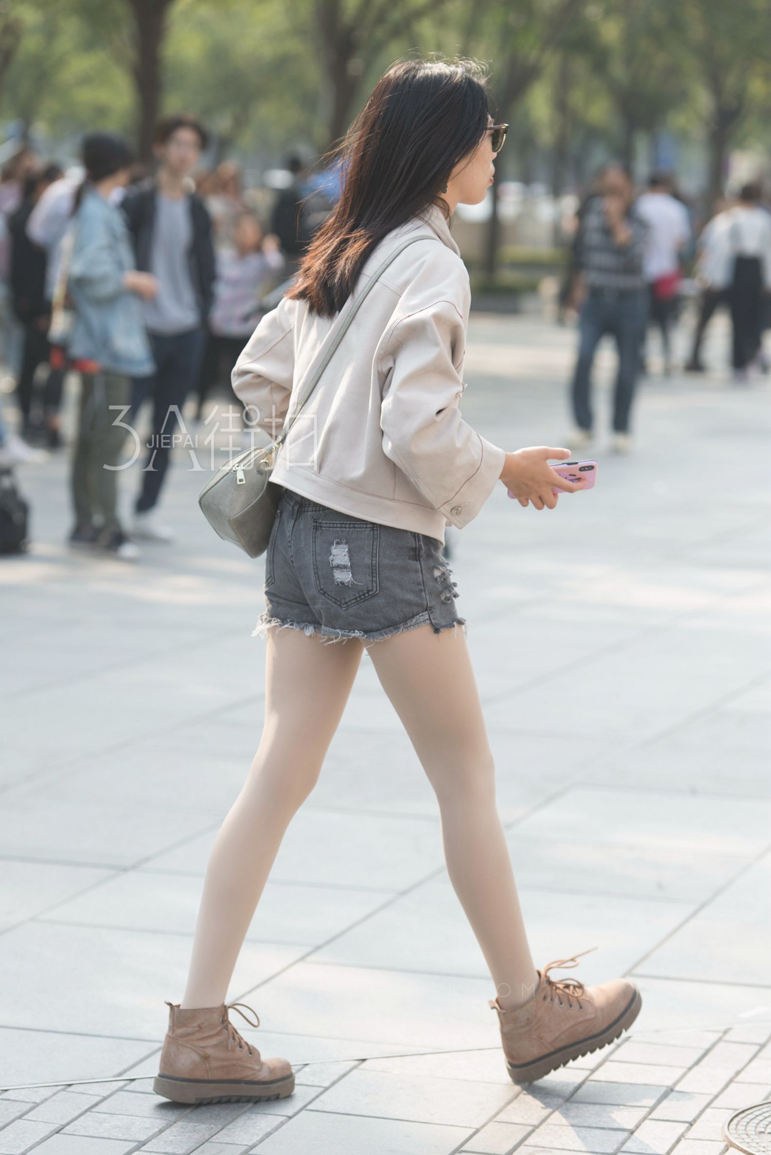 218221-rwksnr4iaqw.jpg