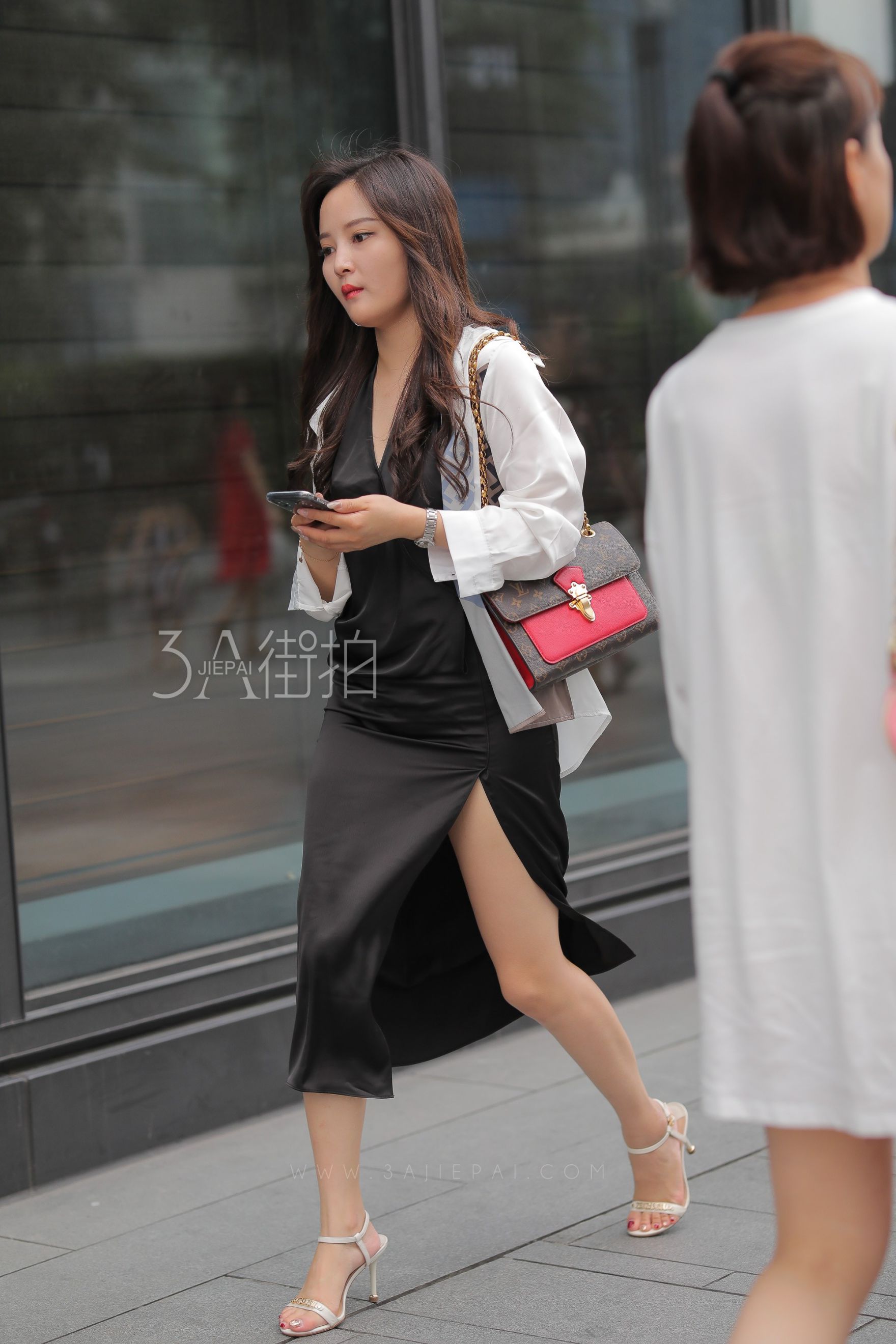 218669-beomelkpq3w.jpg