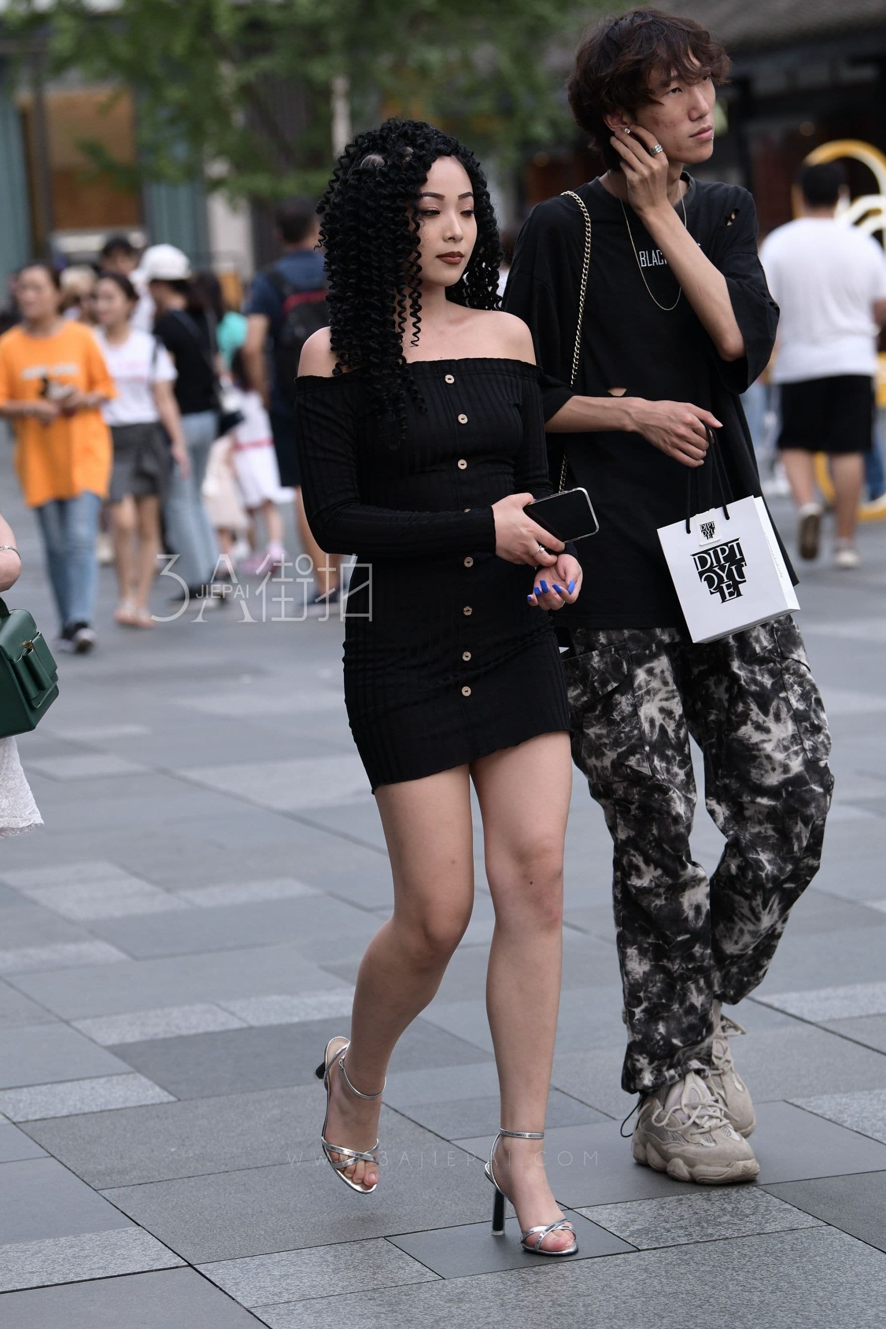 218680-waenqcn33jv.jpg