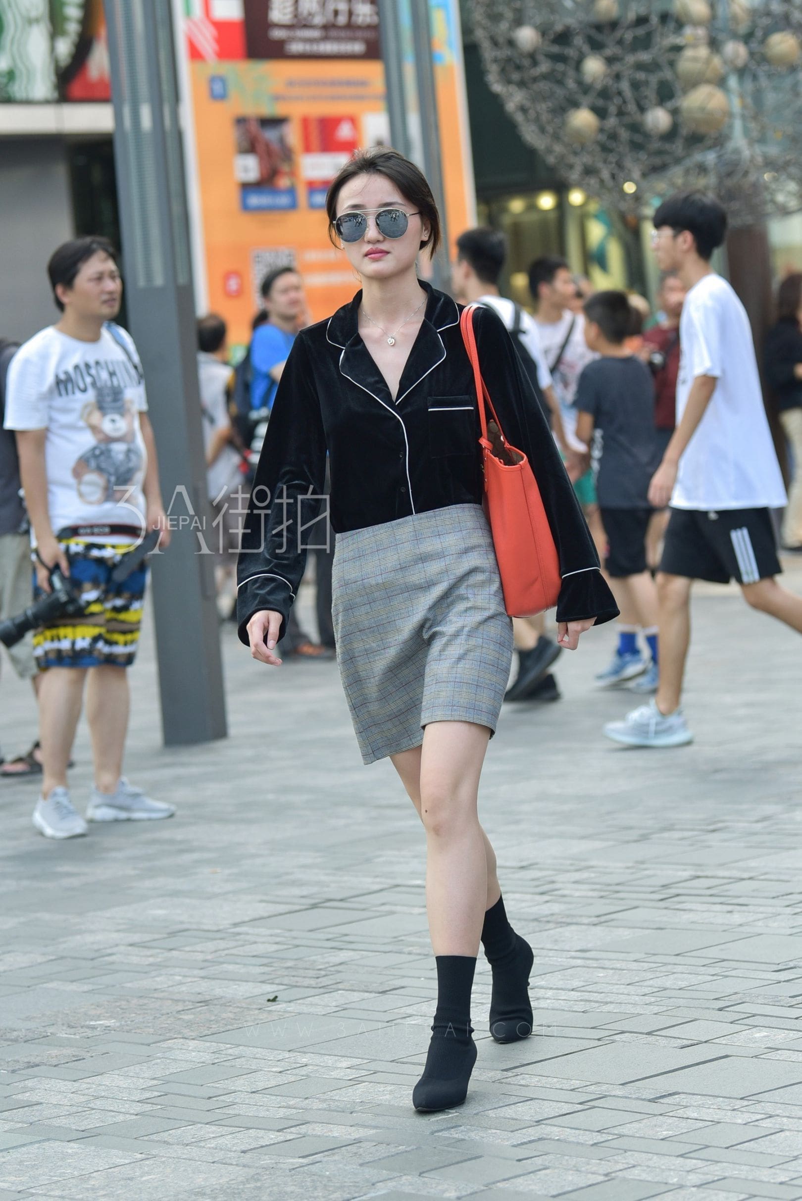 216340-15js5d2kfw4.jpg