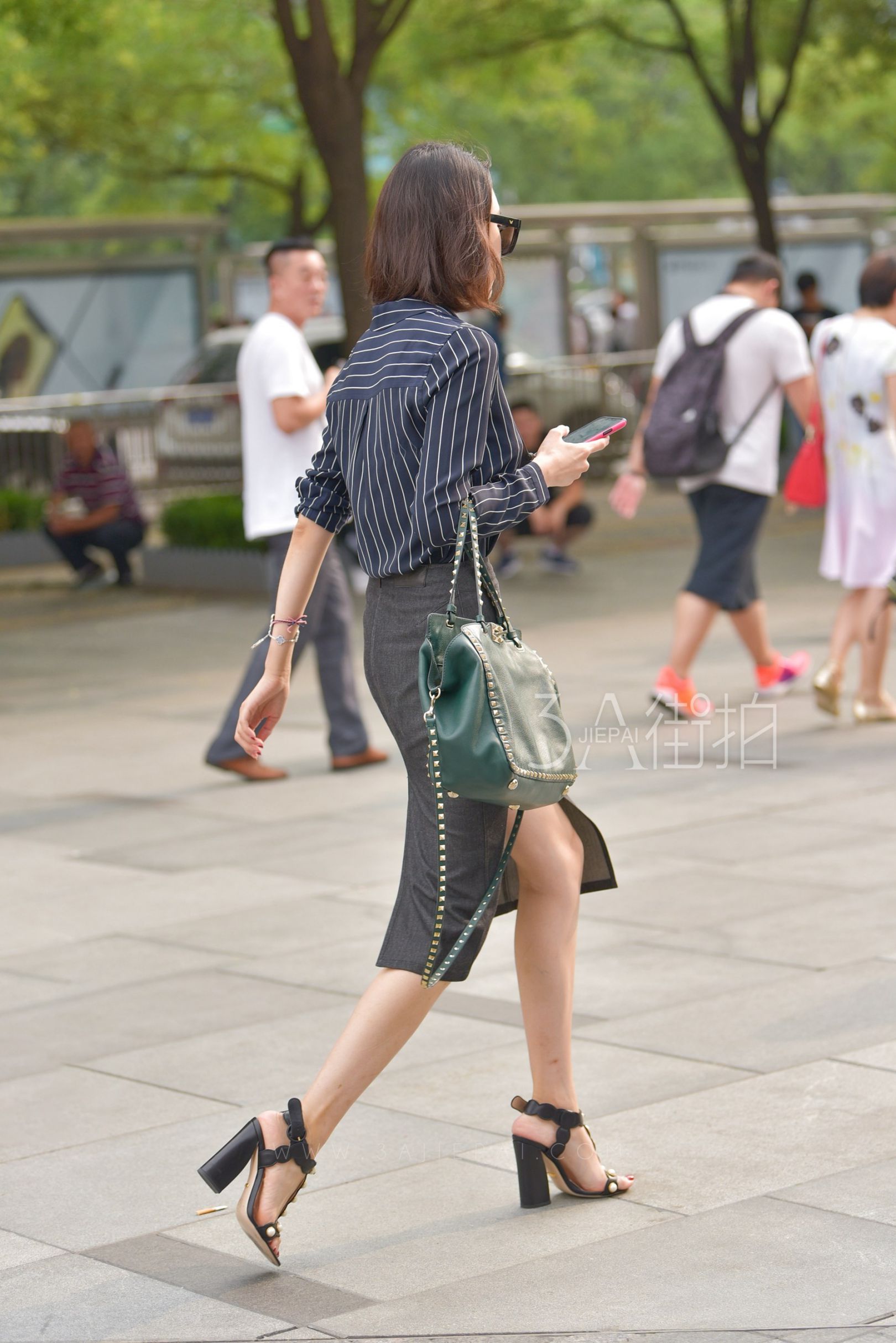 216035-nswsdtlwqew.jpg