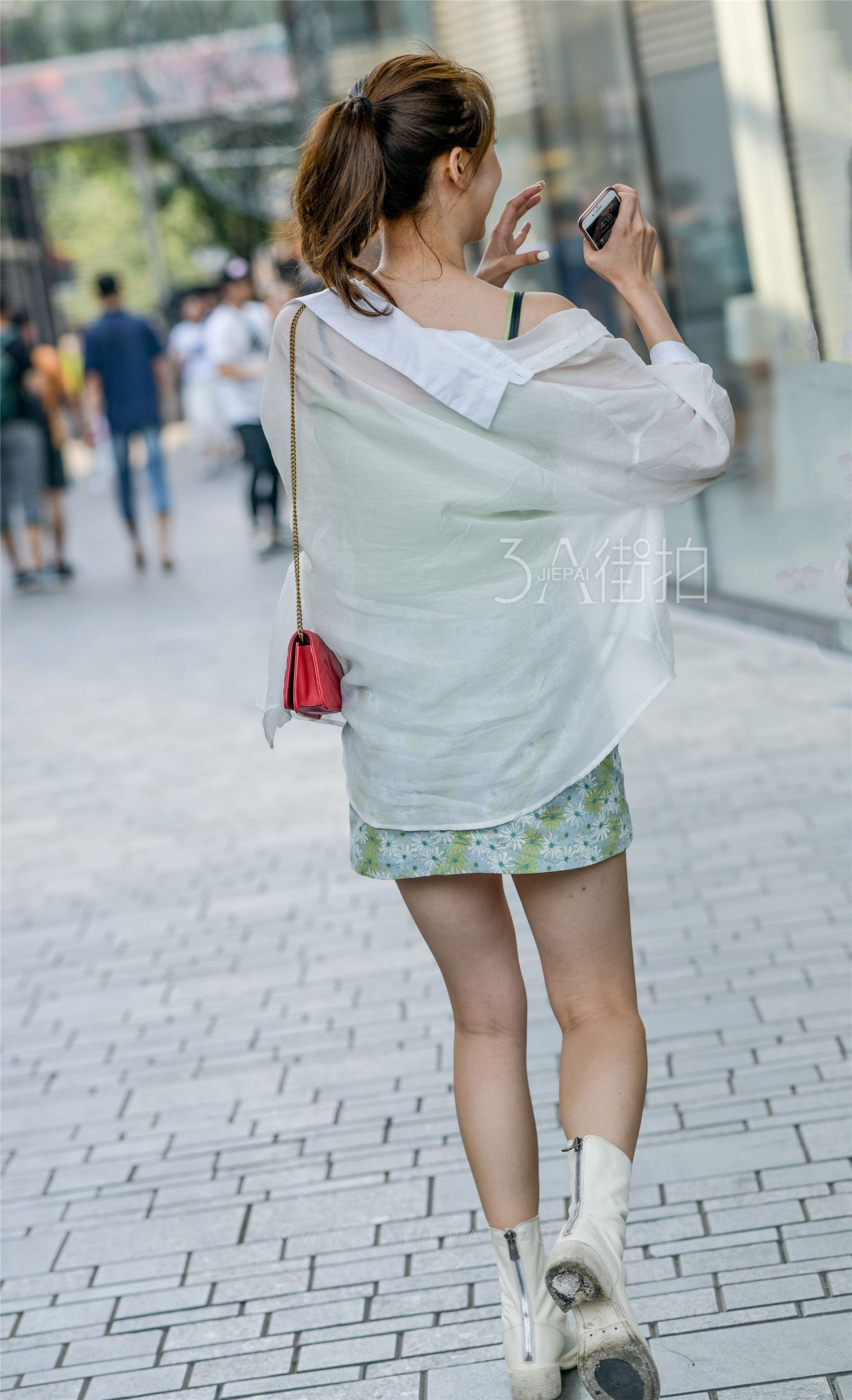 214443-w05c4jedeqn.jpg