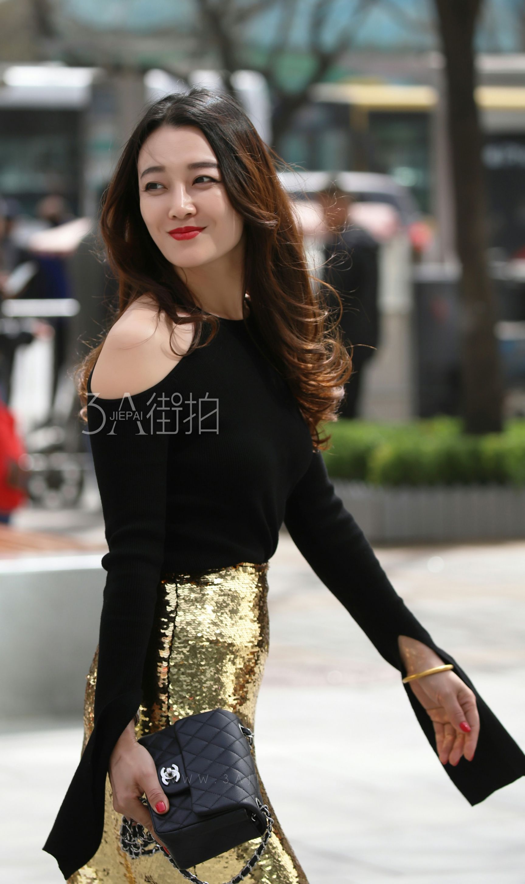 212243-ue5utlhkgak.jpg