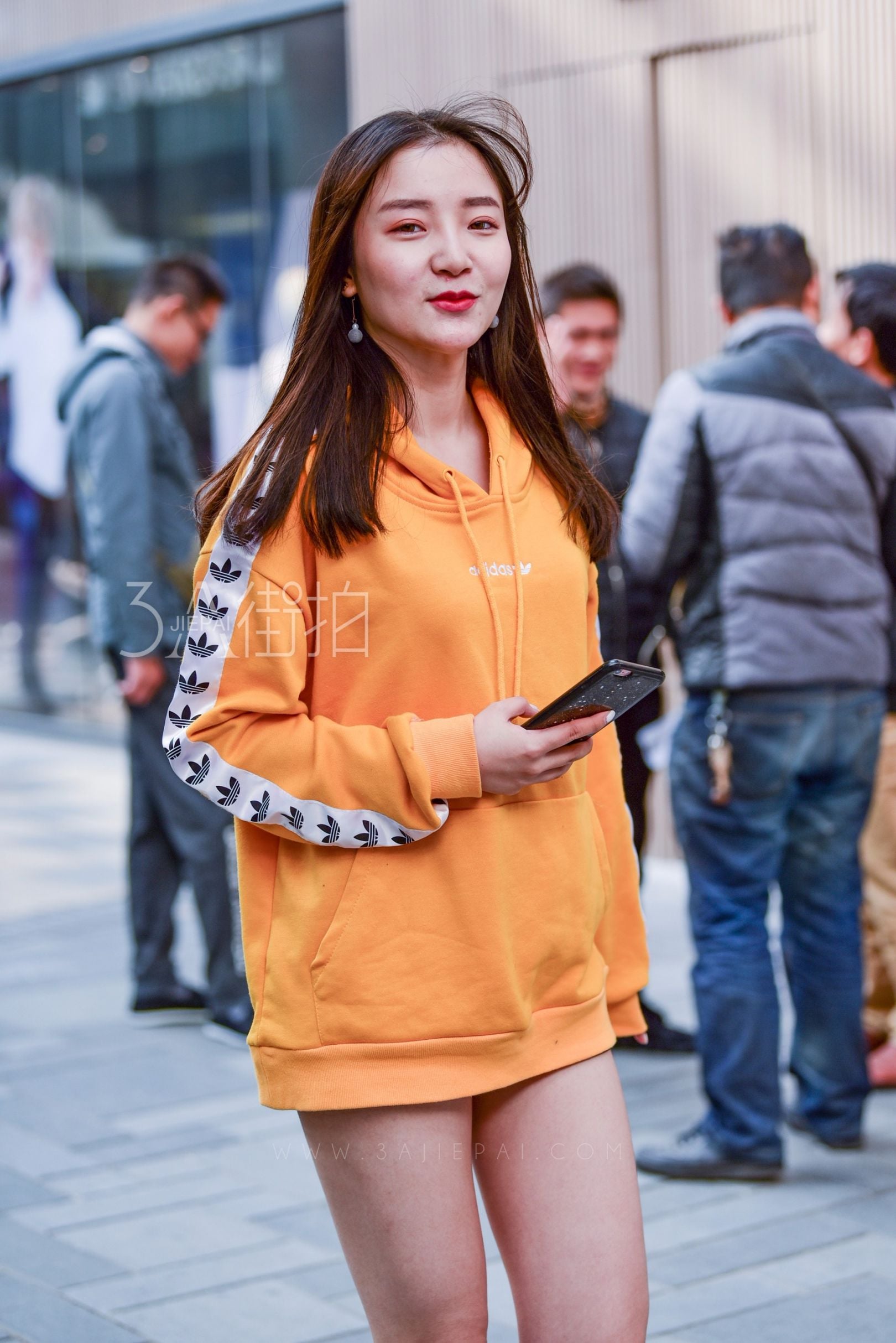 210575-anrwmocdgof.jpg