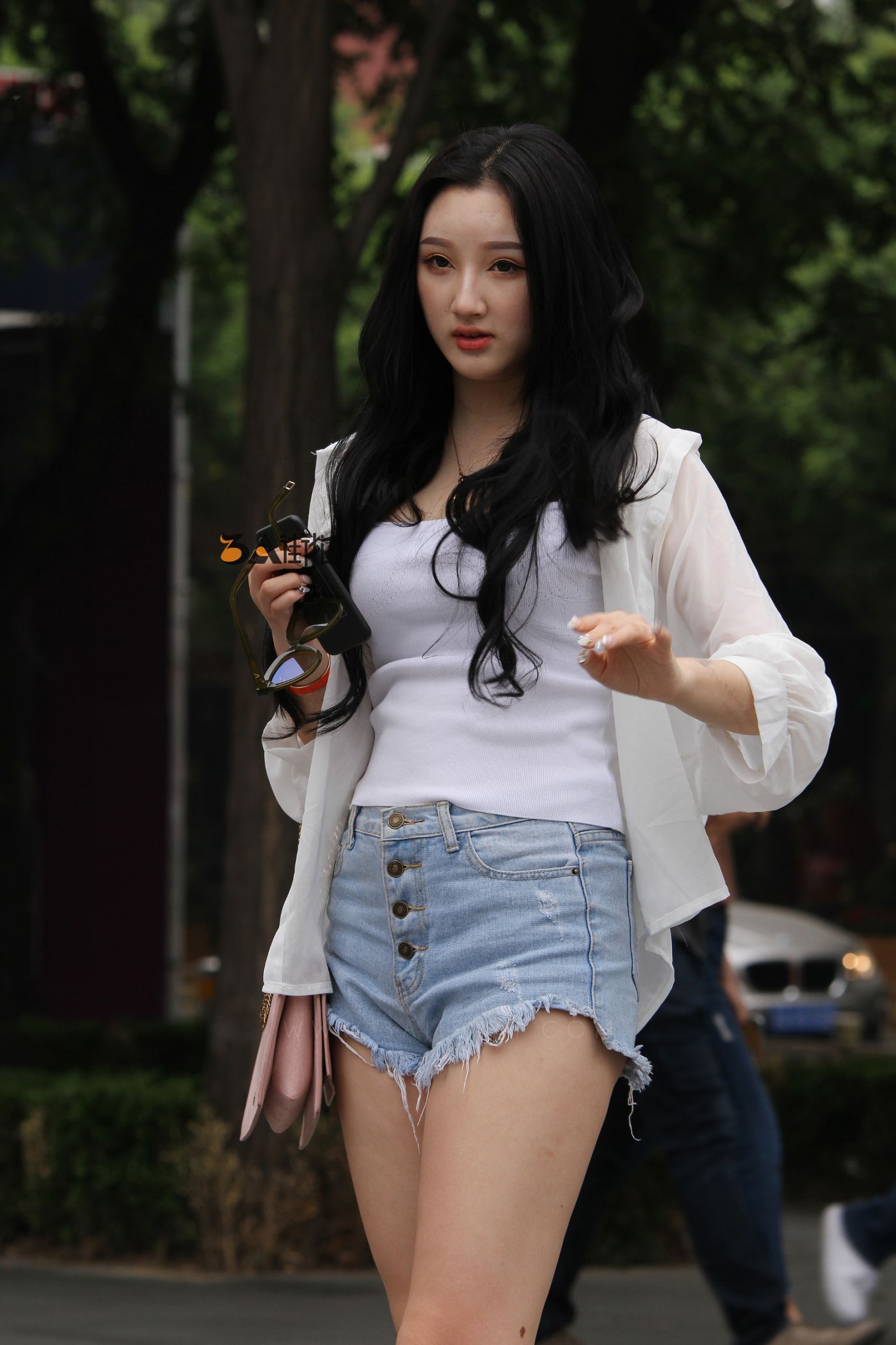 204565-yatlqyy3s3k.jpg