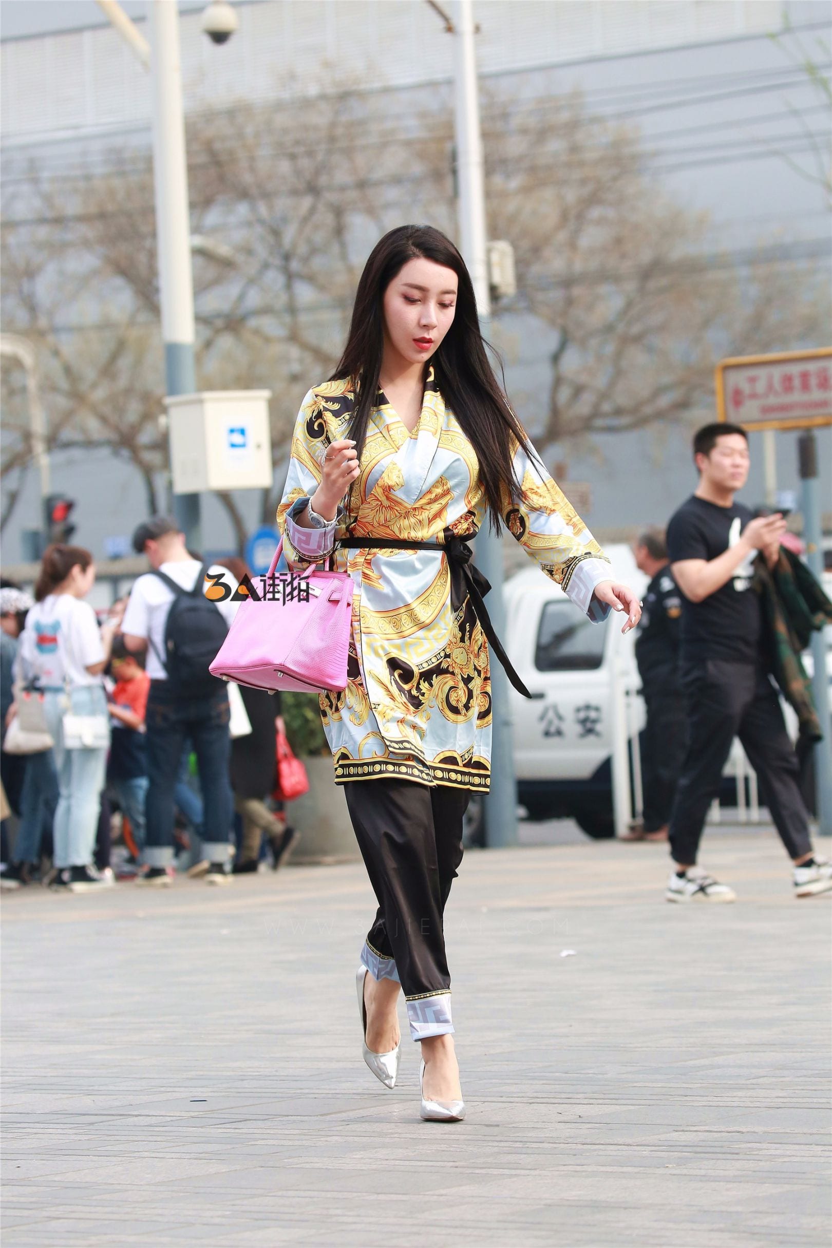 203937-vhycwsulvi2.jpg