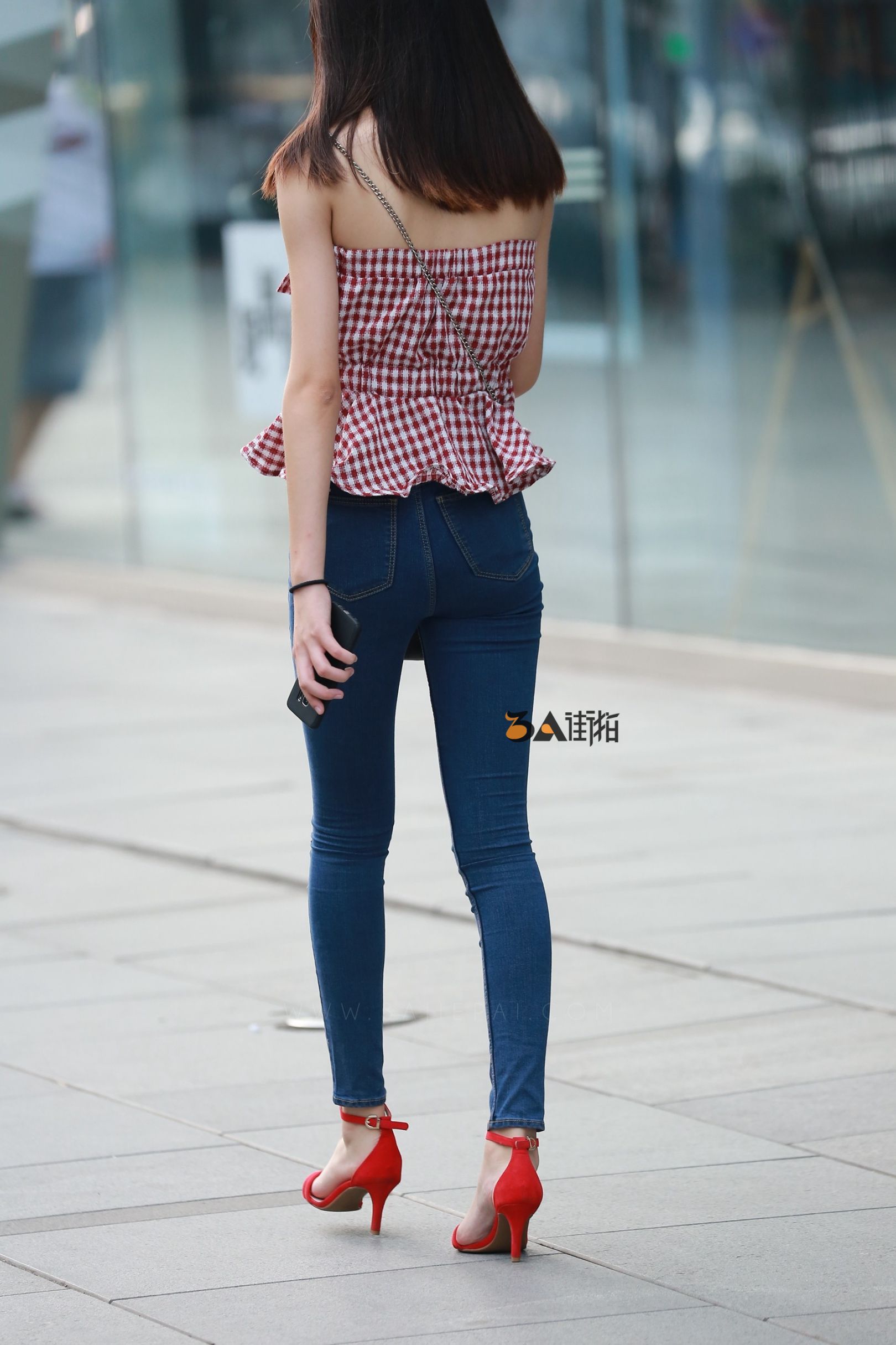 203047-qg3pgqjlmqw.jpg