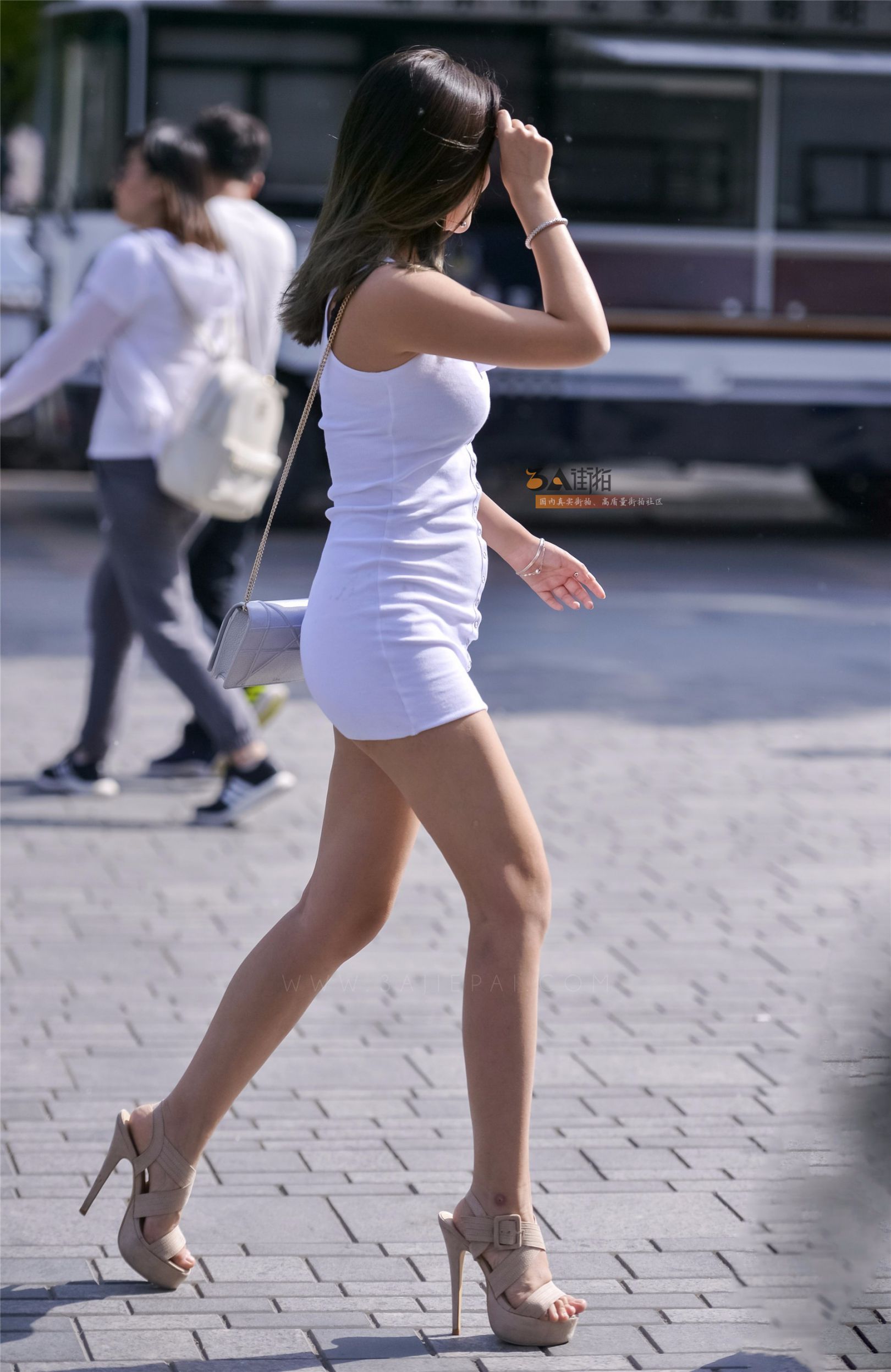 201316-qovjpc32tar.jpg