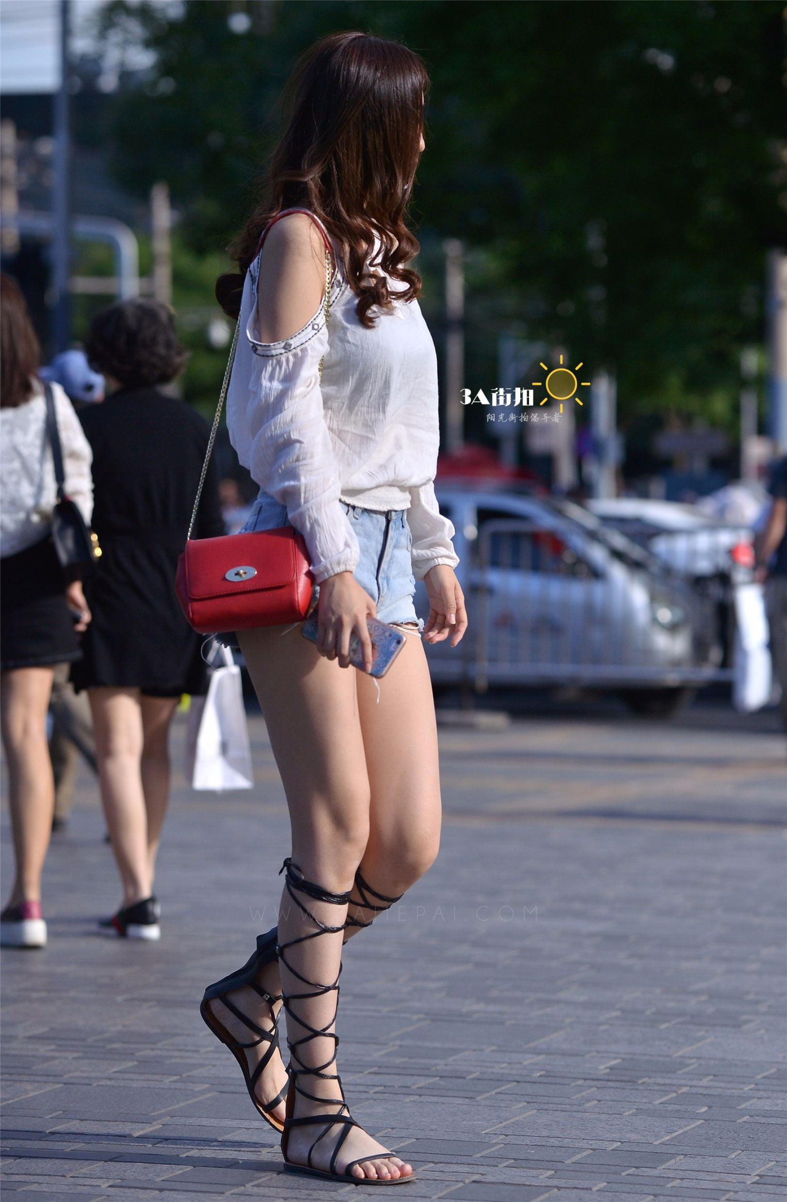 200130-03pkuh2u5hi.jpg