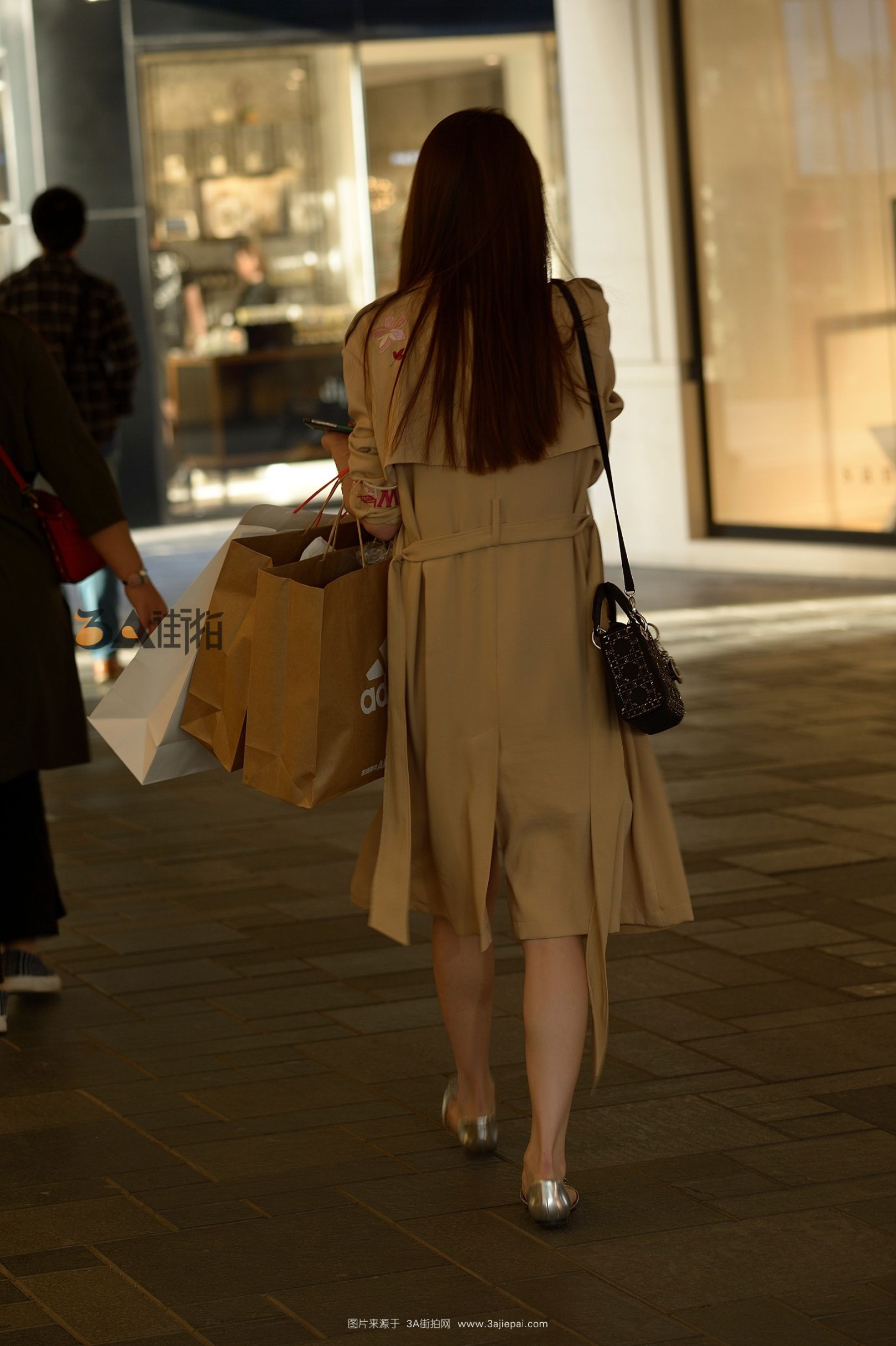 184542-kvbxcynht2s.jpg