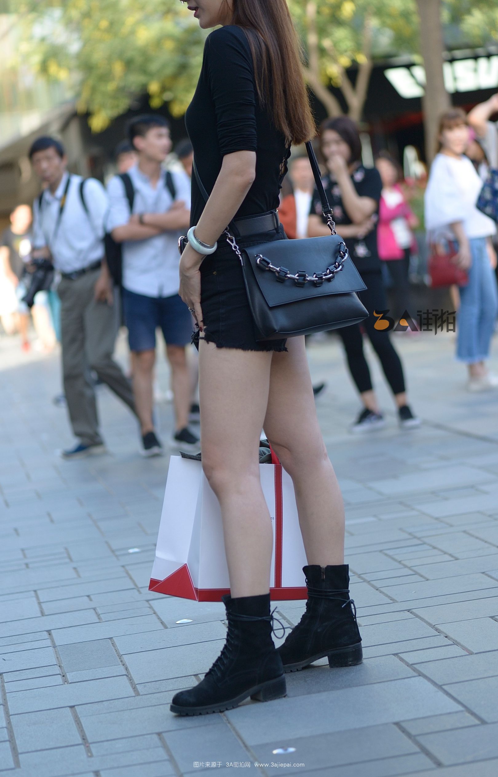 183857-p2lq02sdnn2.jpg
