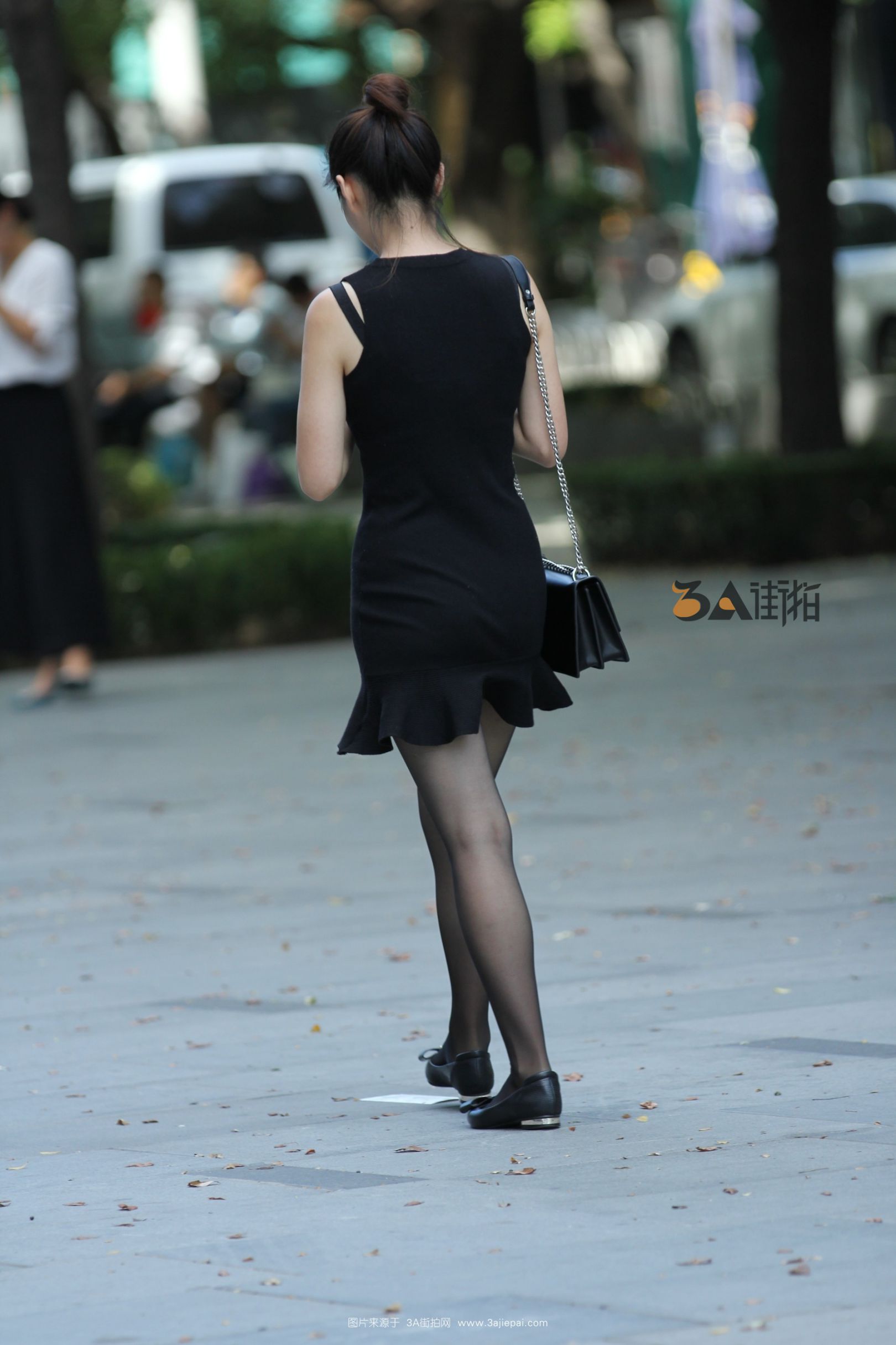 183268-s10eiy2seme.jpg