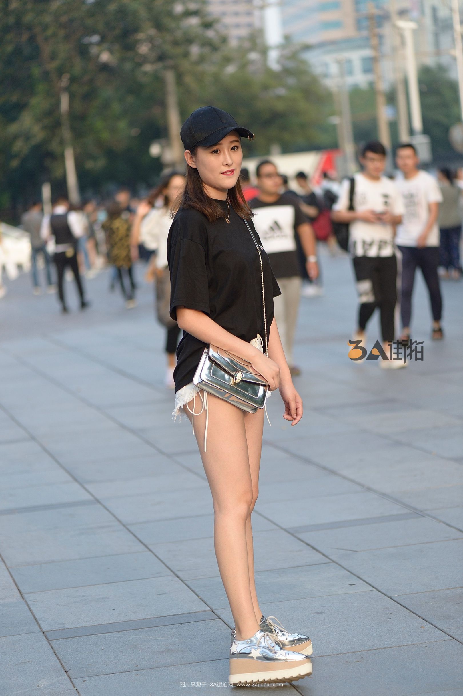 183080-4cfirr20wdq.jpg