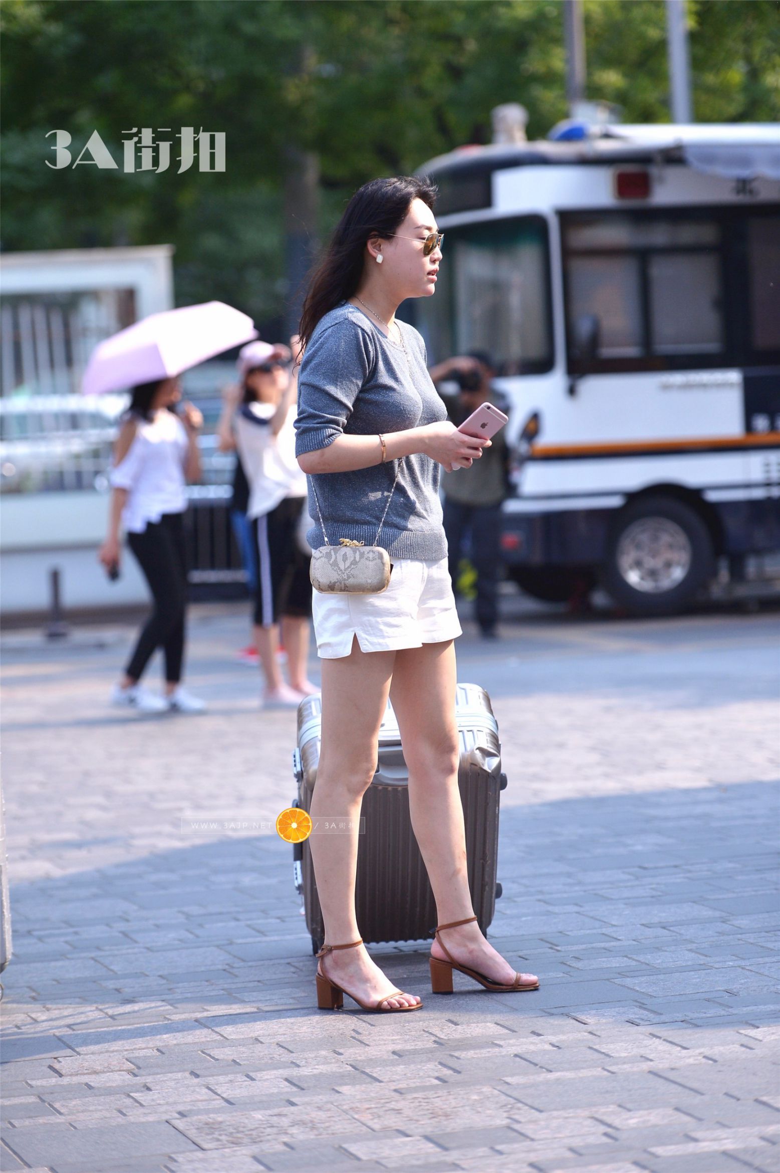 178492-5blcv2o2a4g.jpg