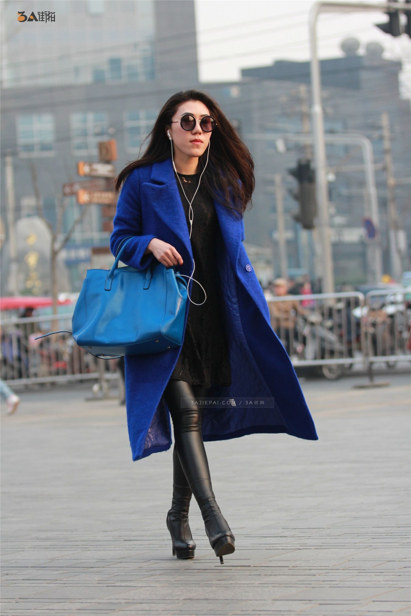 173754-31jeevaxlun.jpg