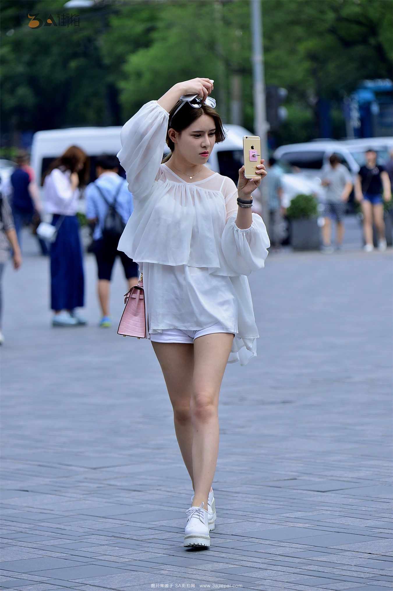 170579-mpkbnsmcmbe.jpg
