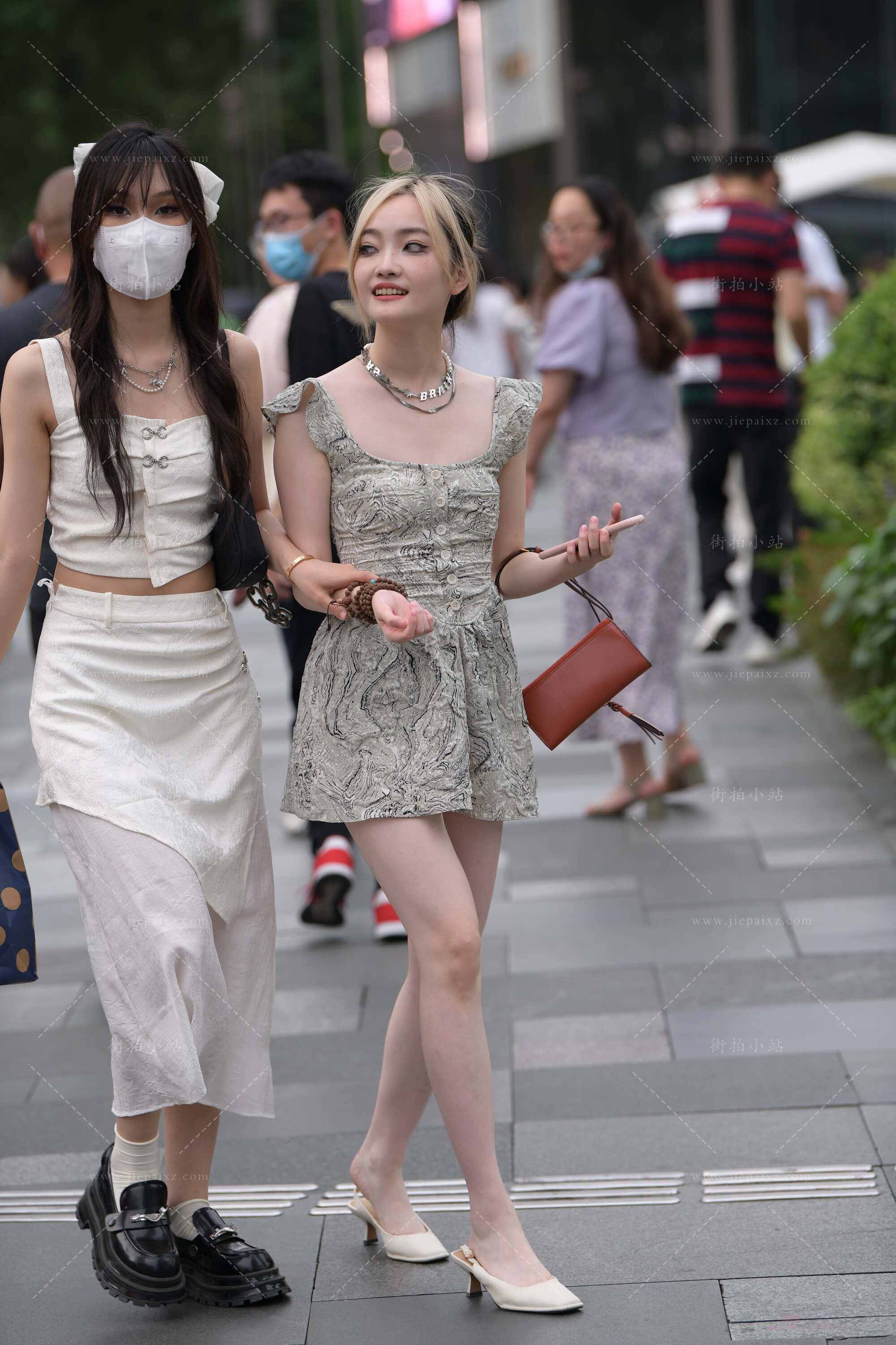33869iwzp52tywmi.jpg