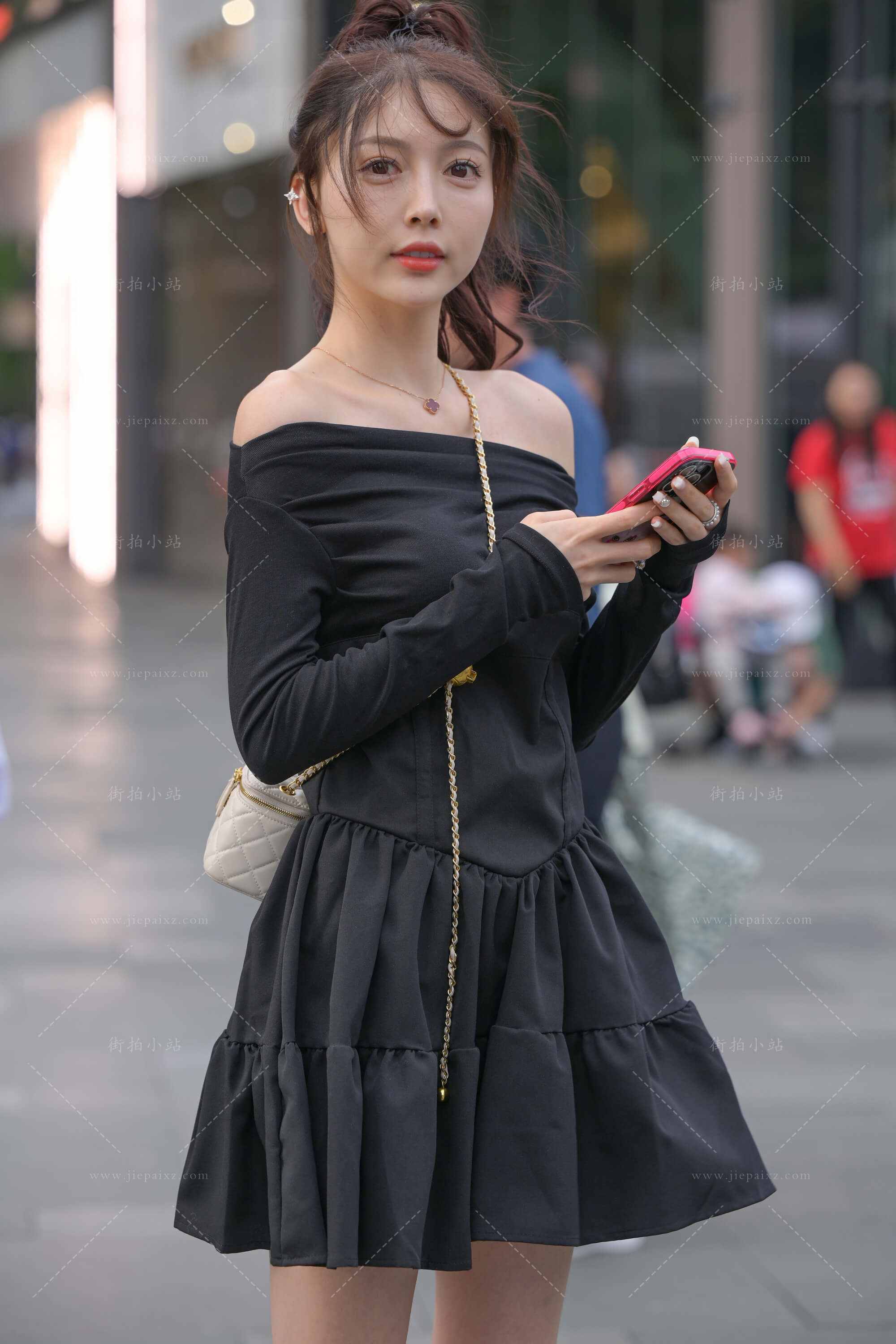 33693e1t1avbgvs1.jpg