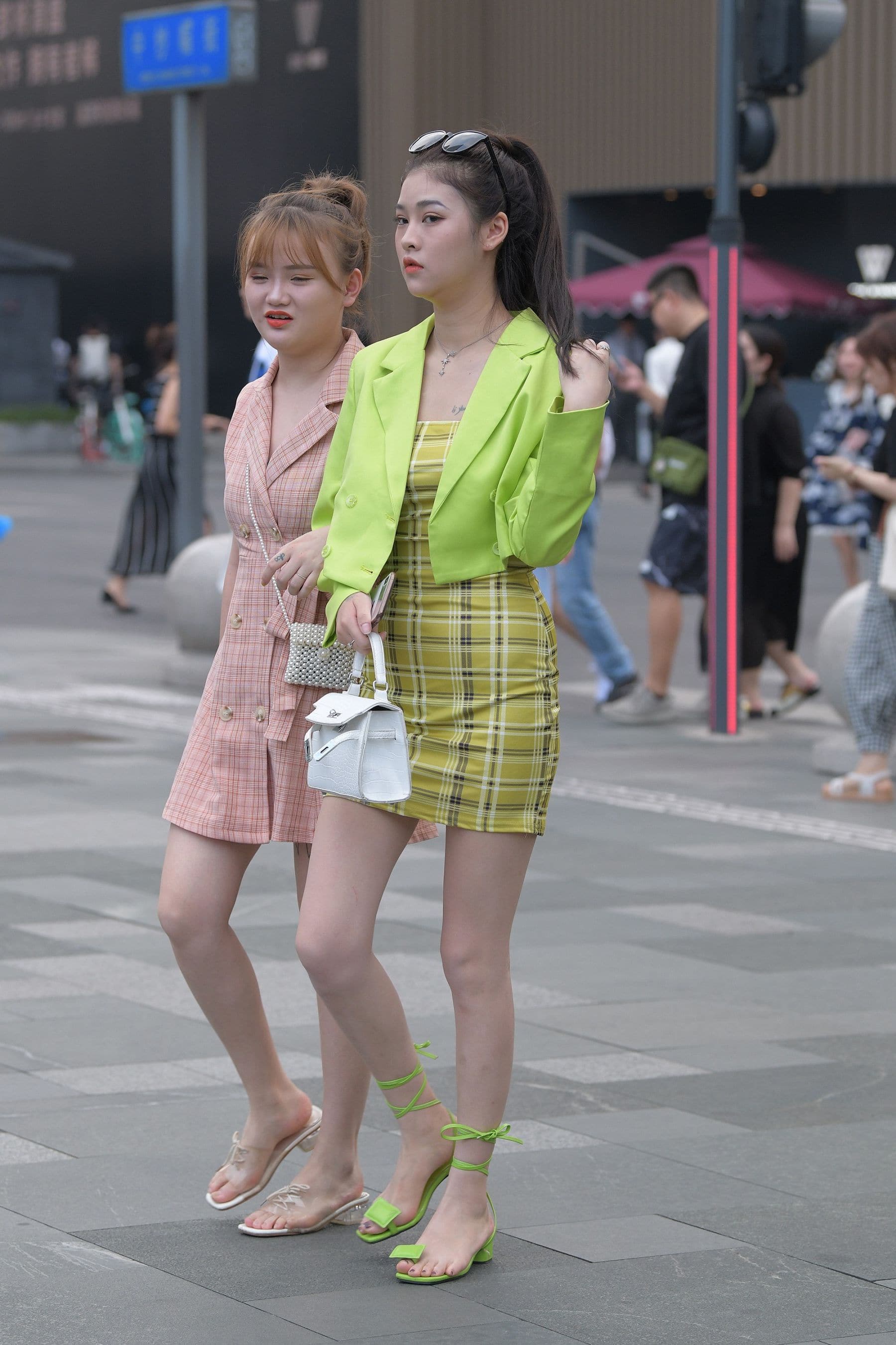215709-feh3b54y2we.jpg