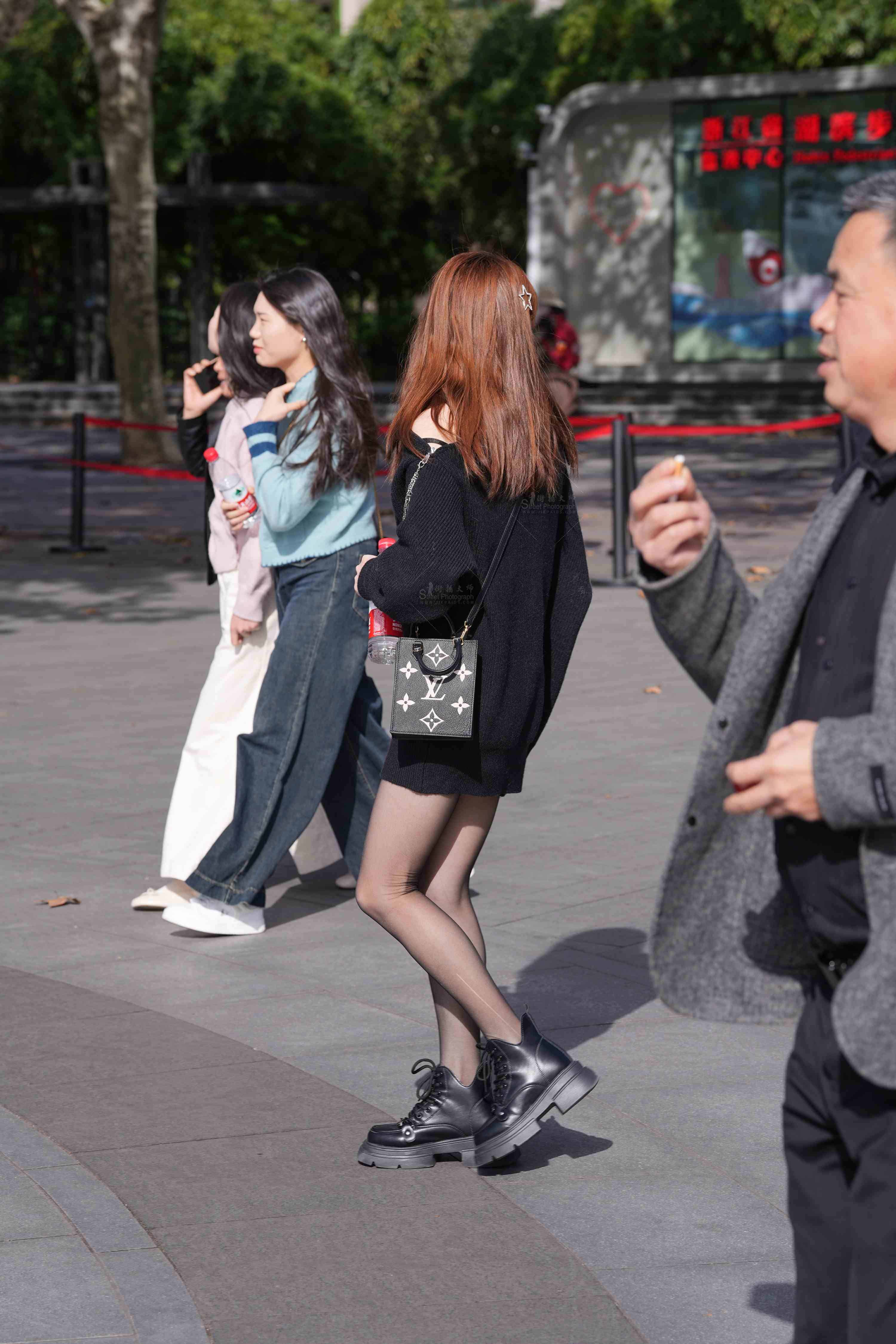 277665-xnakfqmu133.jpg