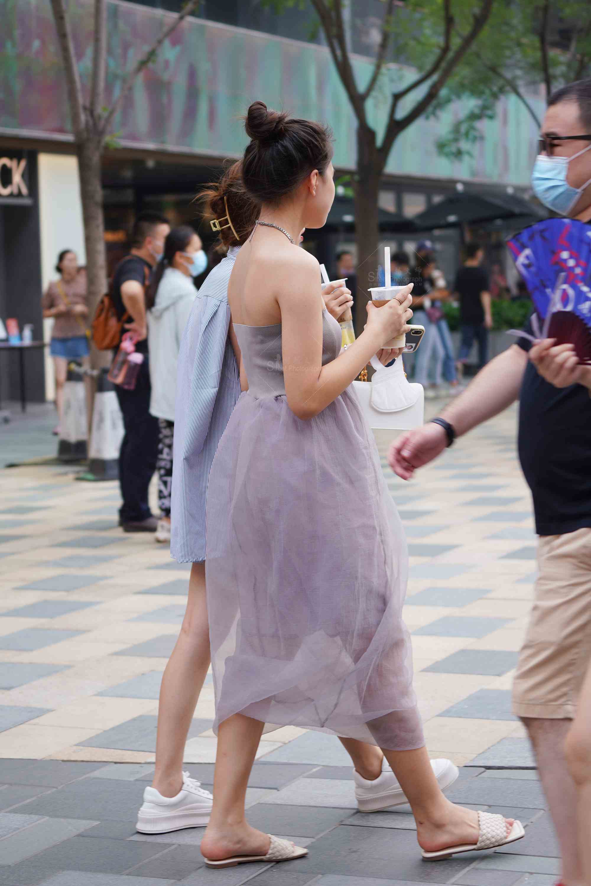 277555-pf2s11bhhyi.jpg
