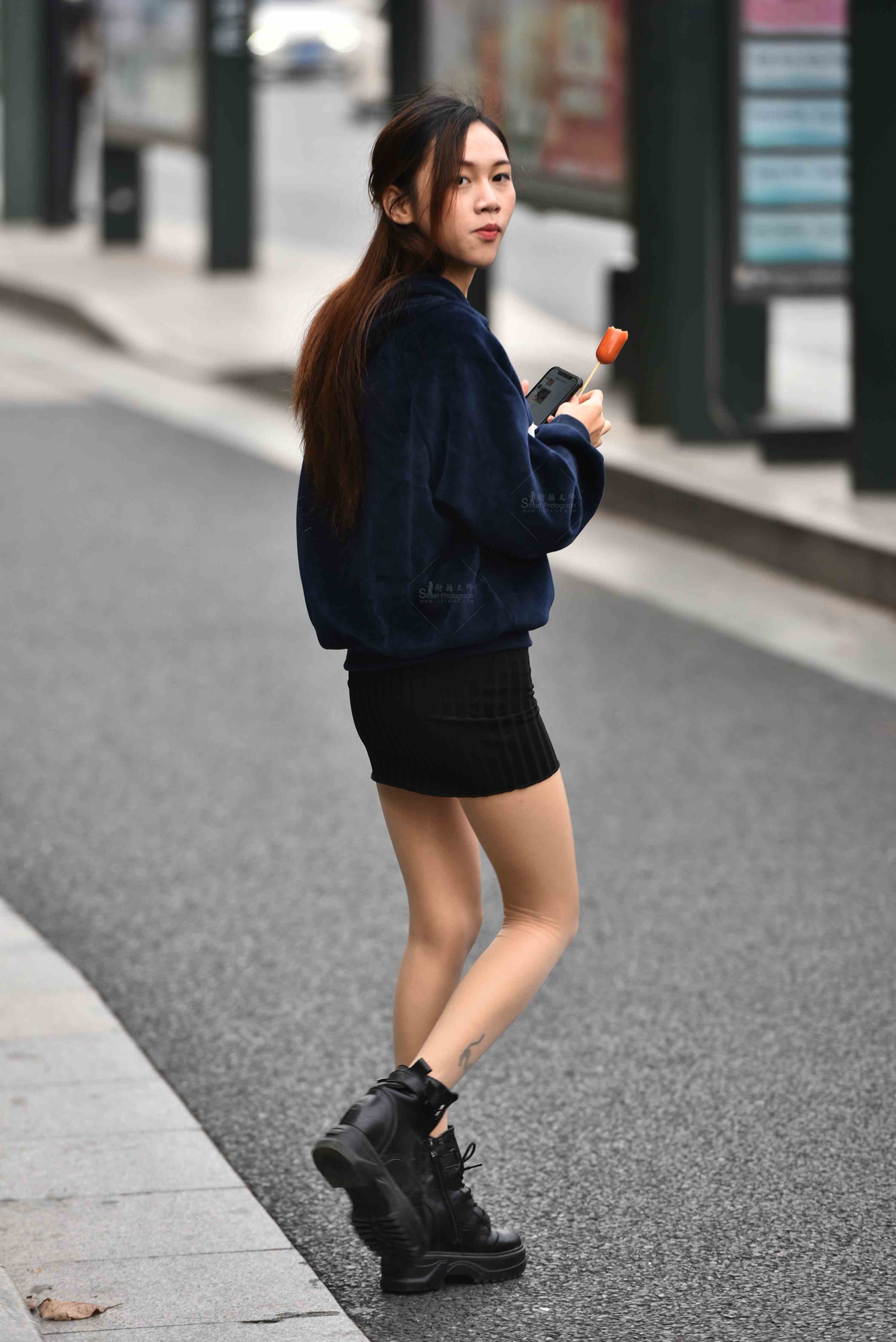 276816-trdwhnk11hf.jpg