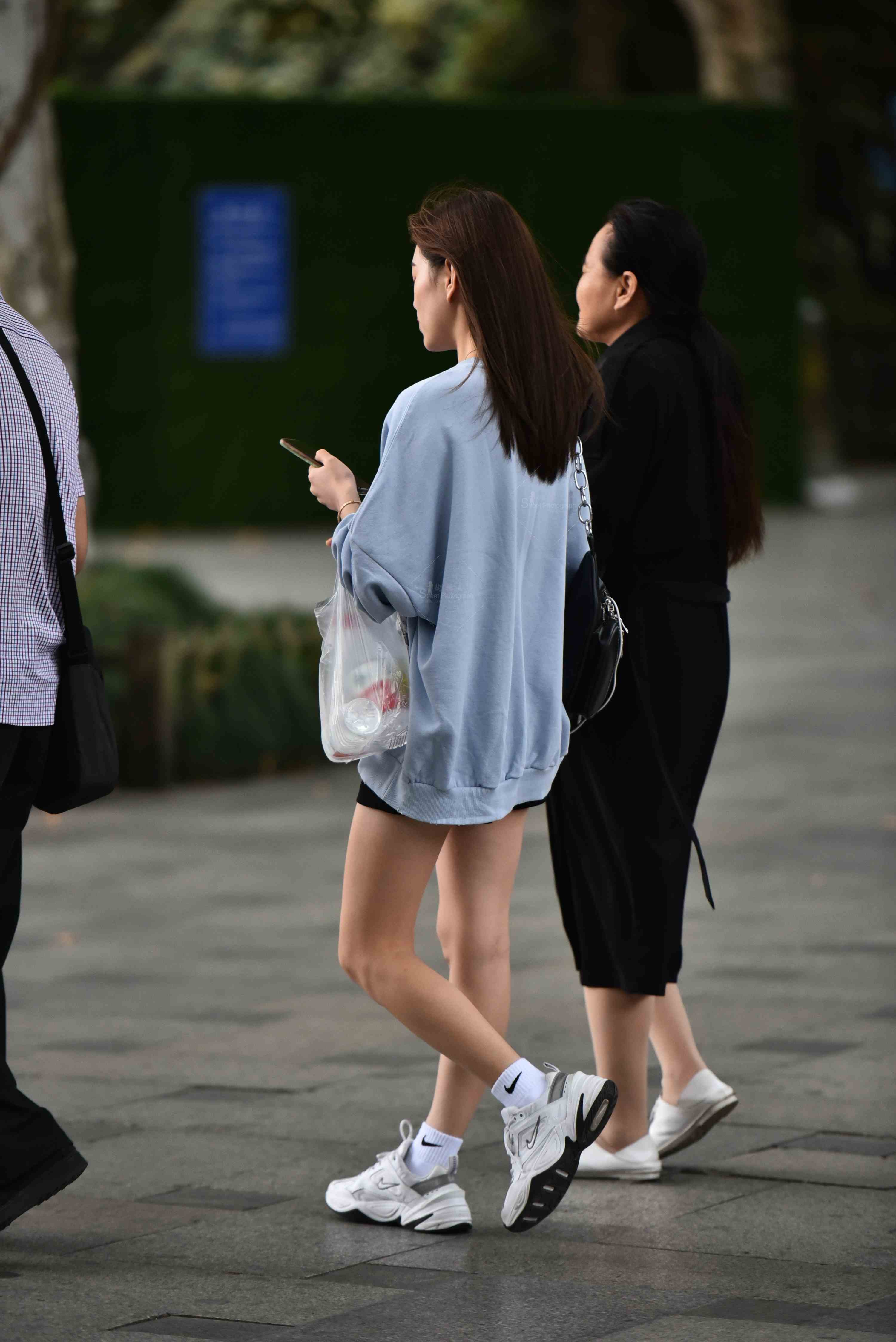 276727-h5jqwiqrwmq.jpg
