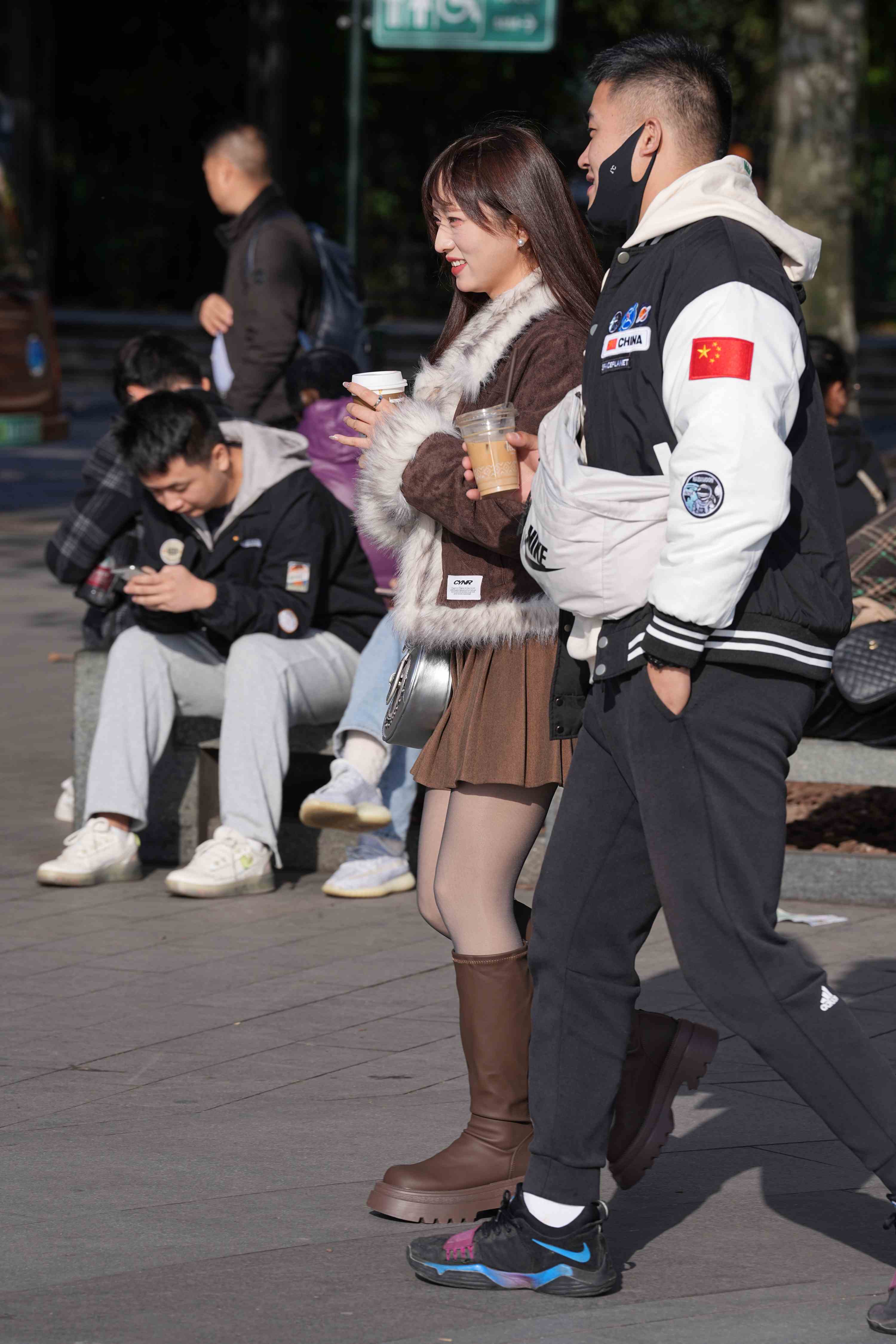 275900-ktqcv3qcyyy.jpg