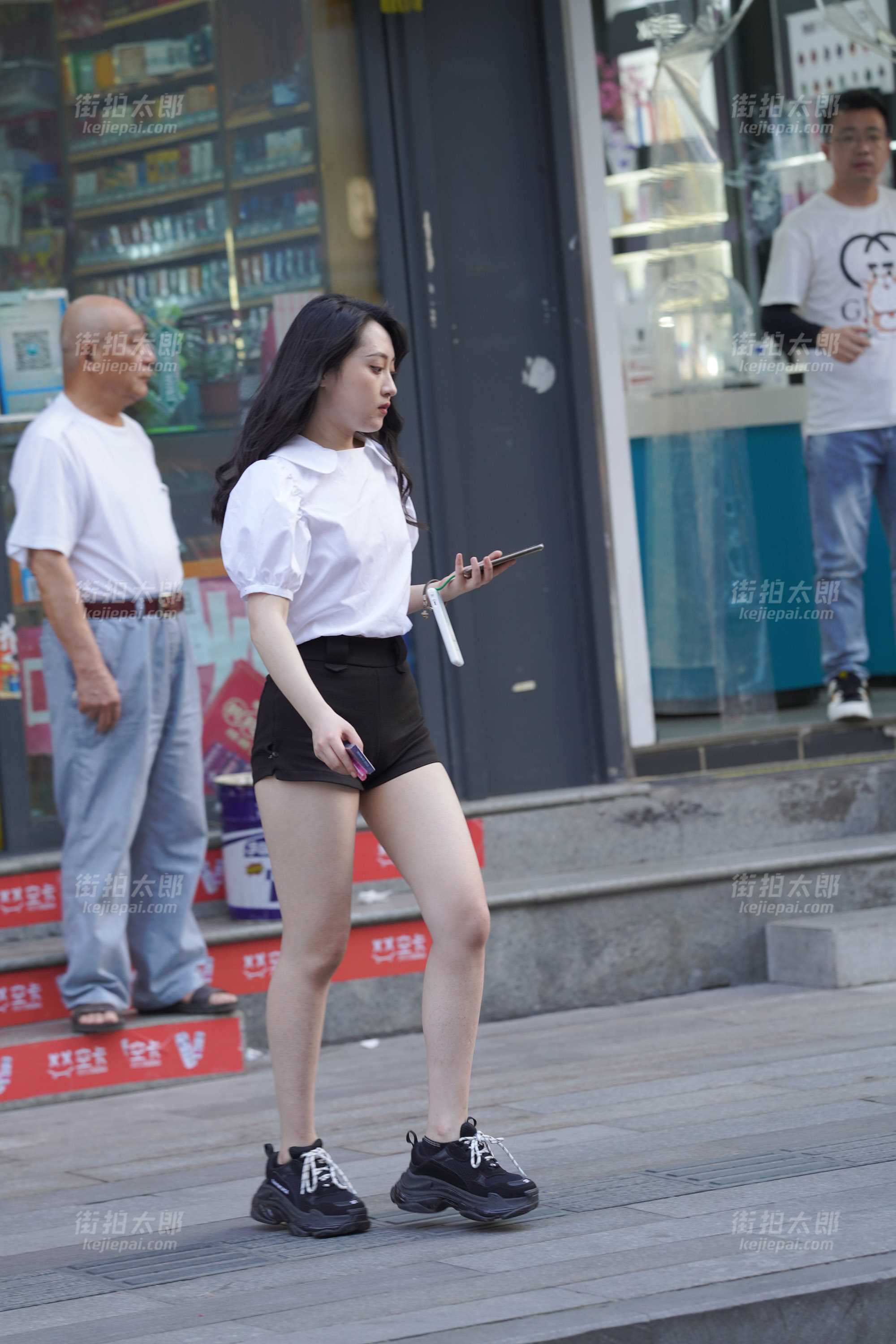 4215-1xwjsdxr1jy.jpg