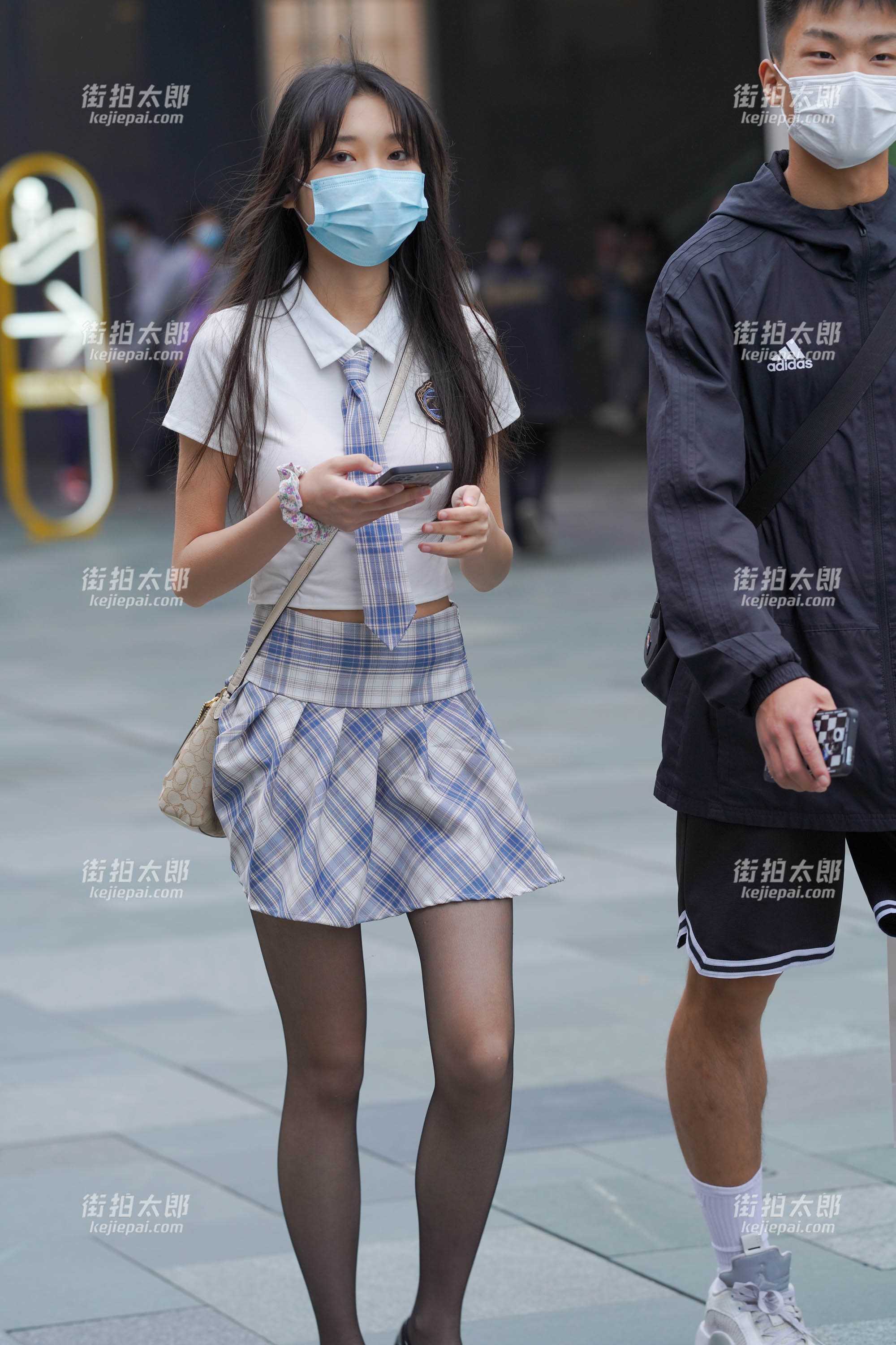 4334-kpi1iu3fwgg.jpg