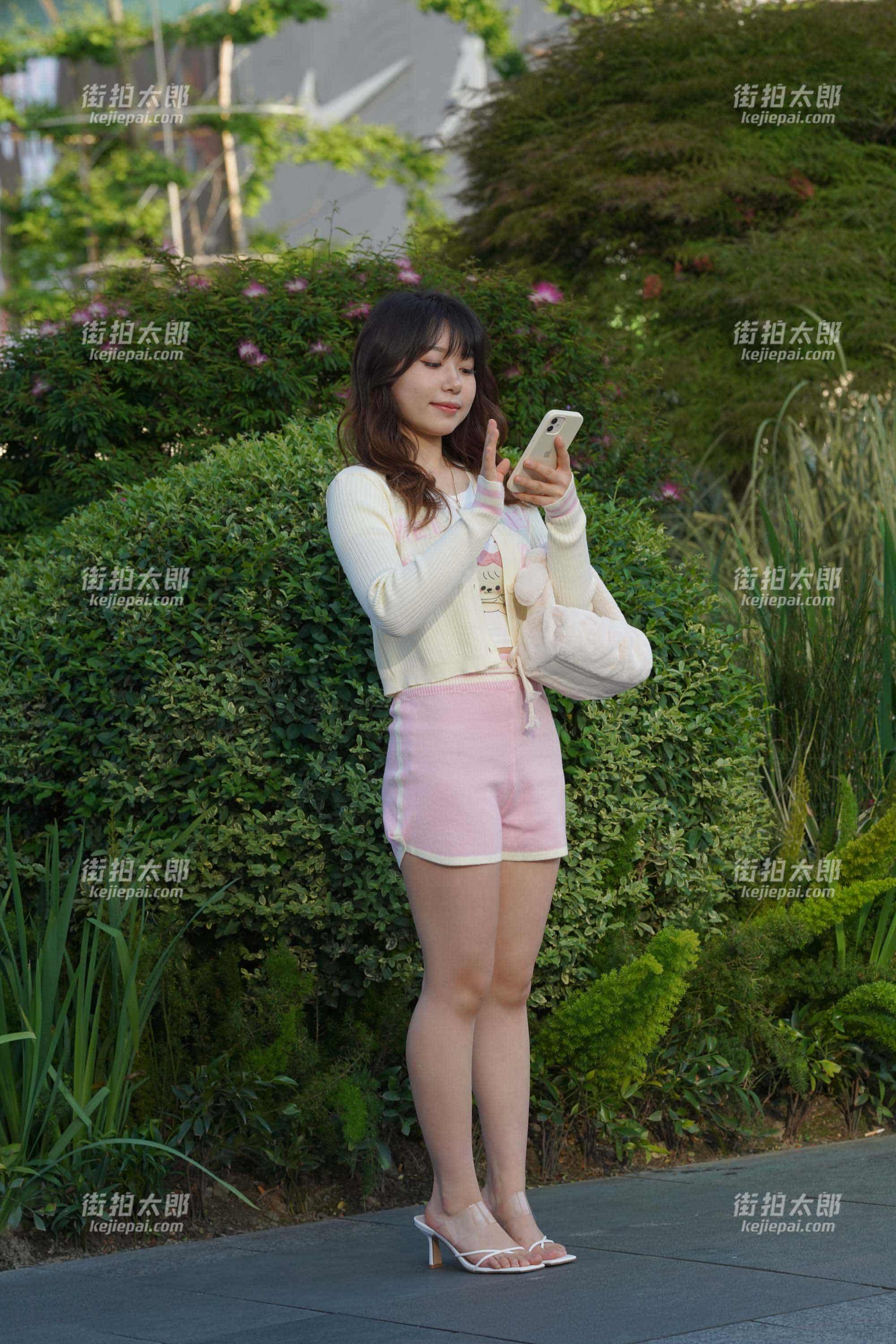 4435-0x1bagia4t5.jpg