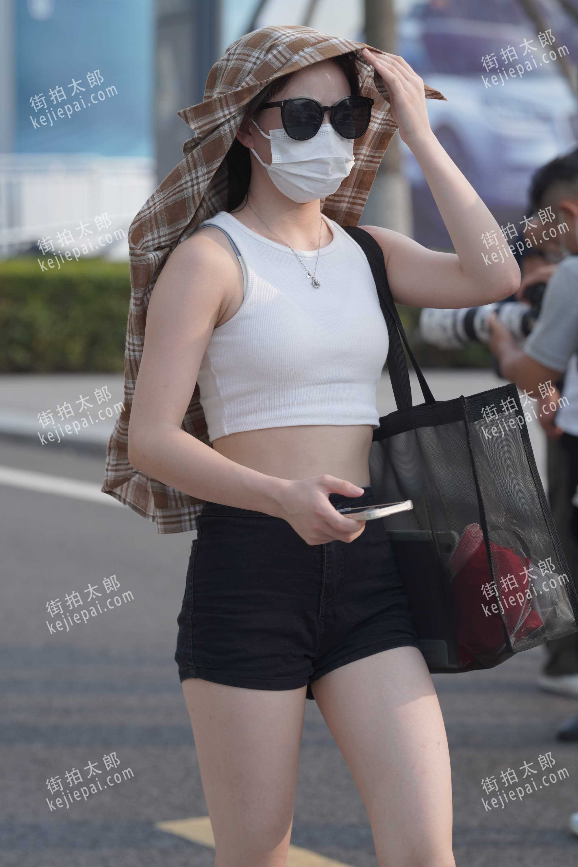 3261-b3aiwdcy4cw.jpg