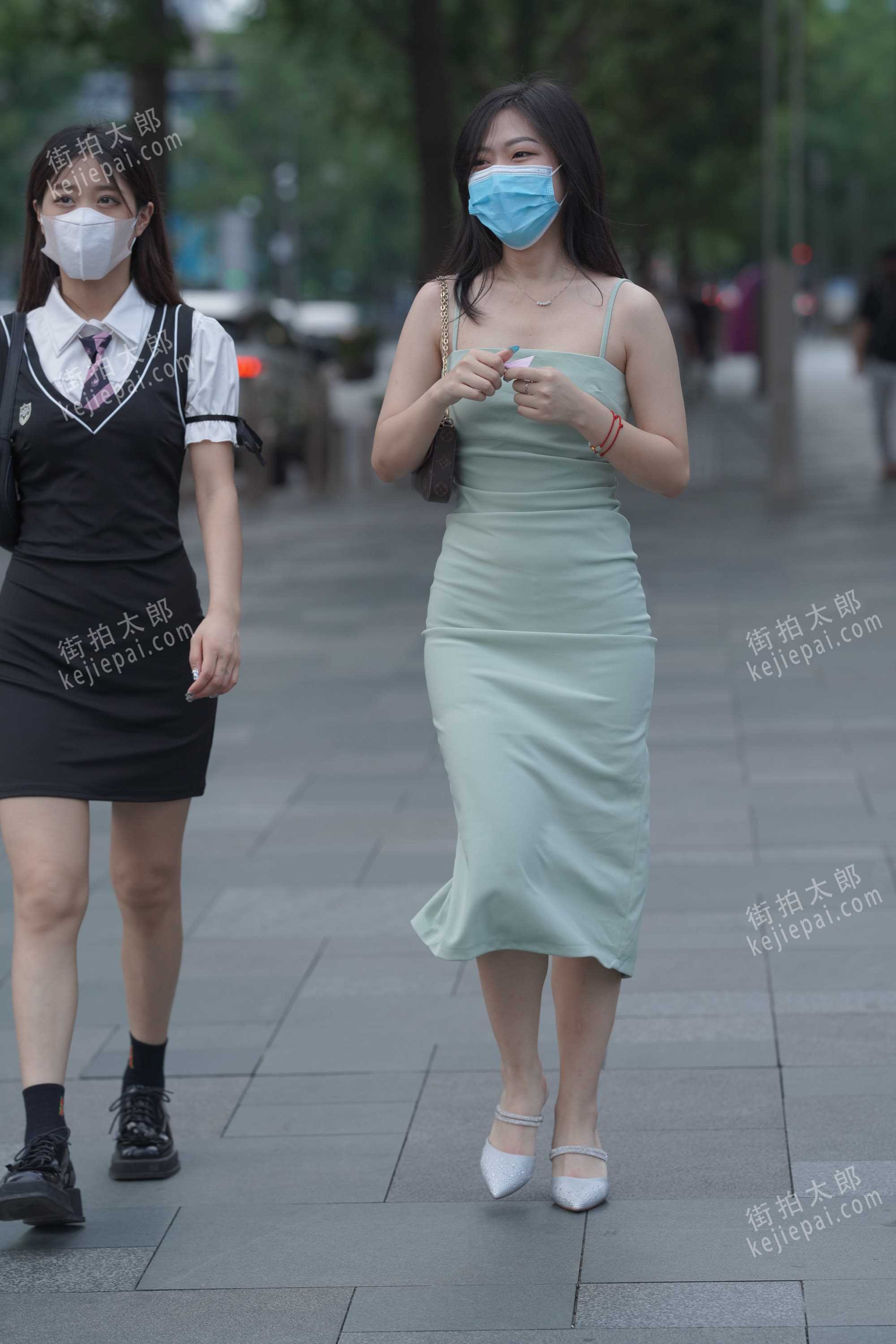 3031-zsfcu4ri22b.jpg