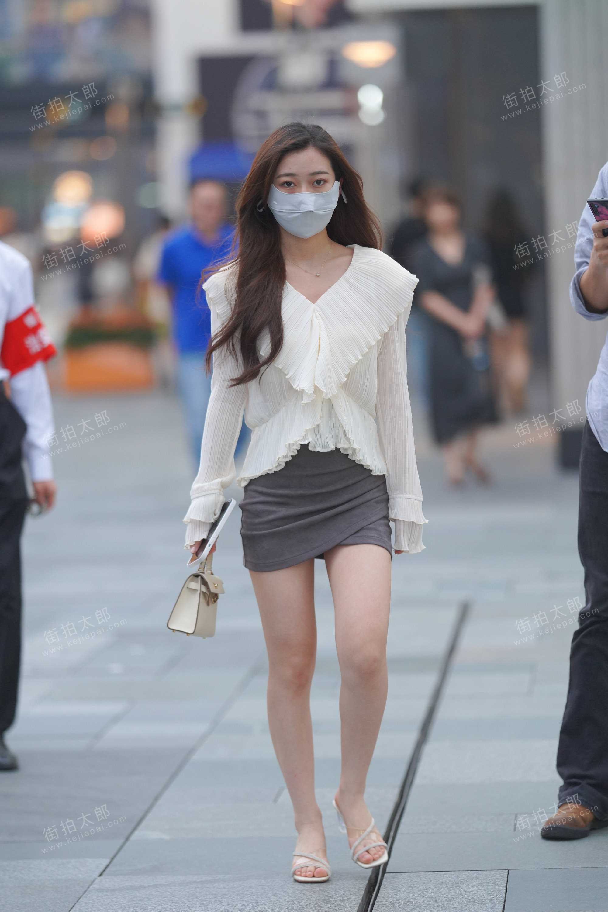 2421-l5peh3m0cpm.jpg