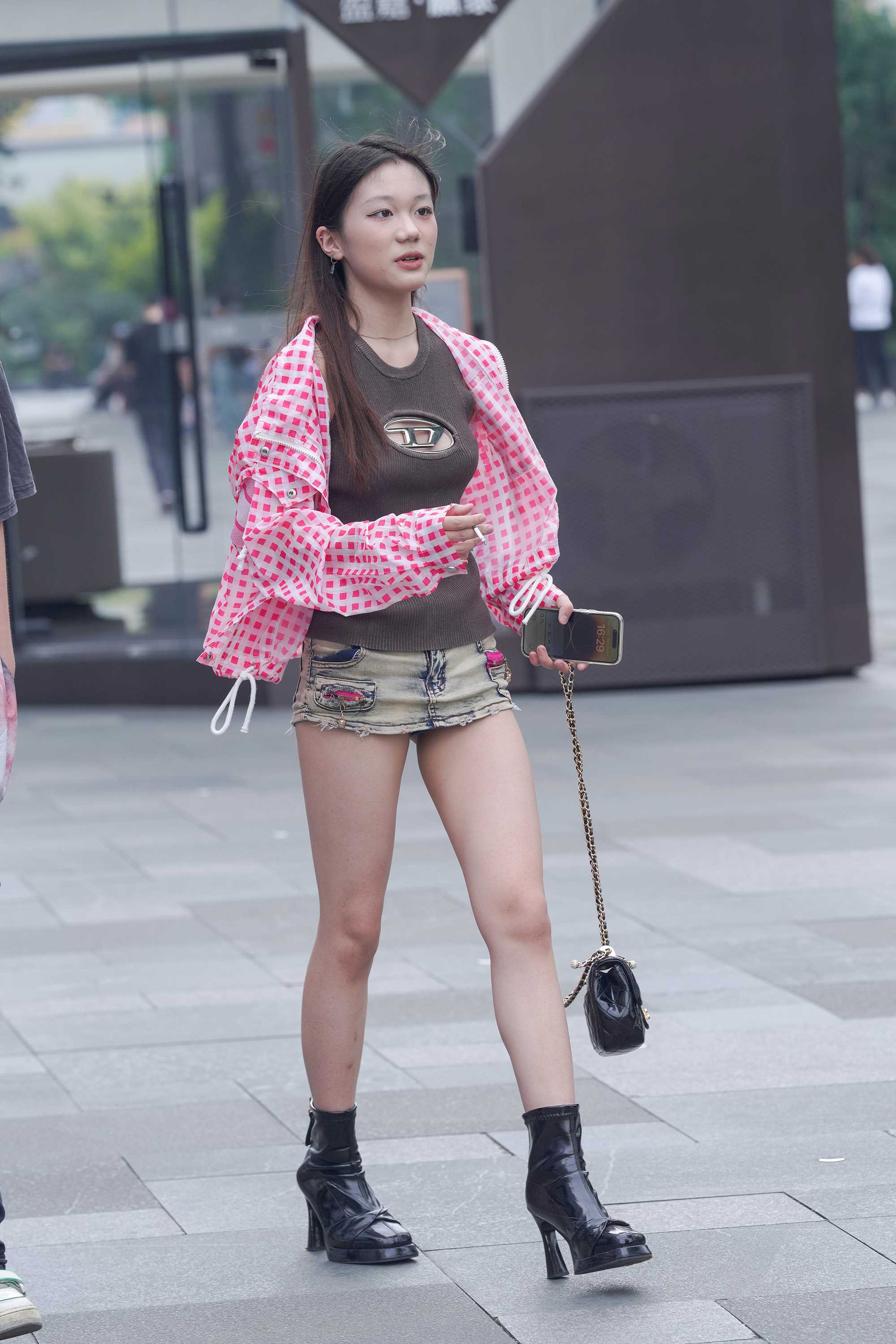 5911-xiu1utueml1.jpg