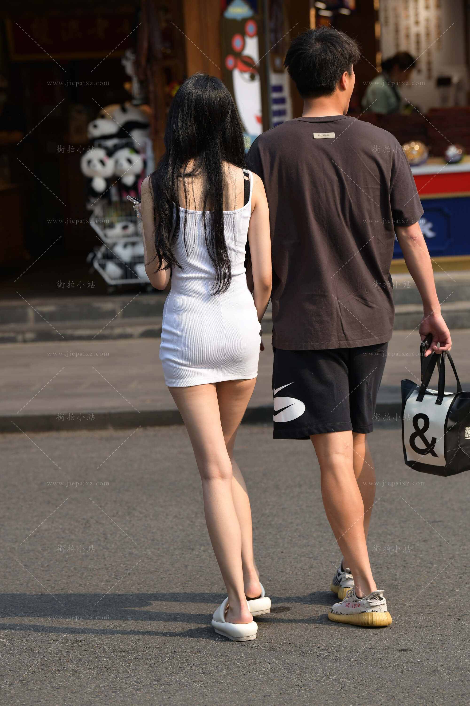 34627bg1qtgvi2zw.jpg