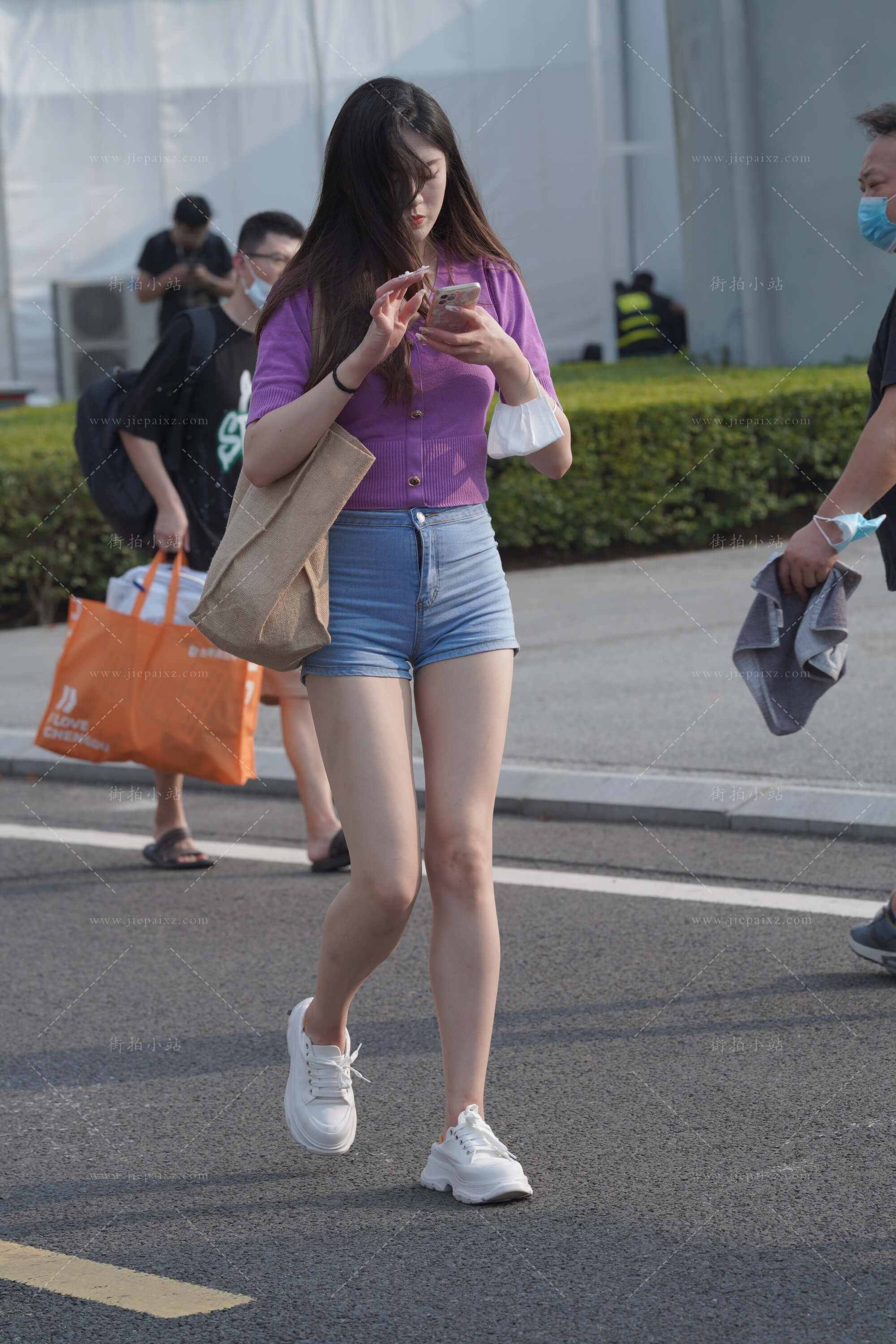 34095gx1lqcag41e.jpg