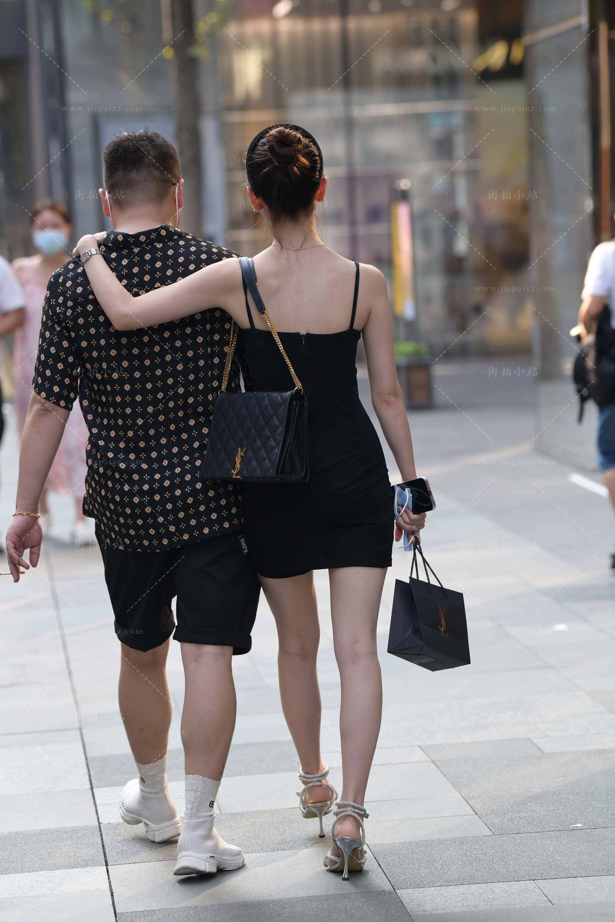 33959xpftxht243p.jpg