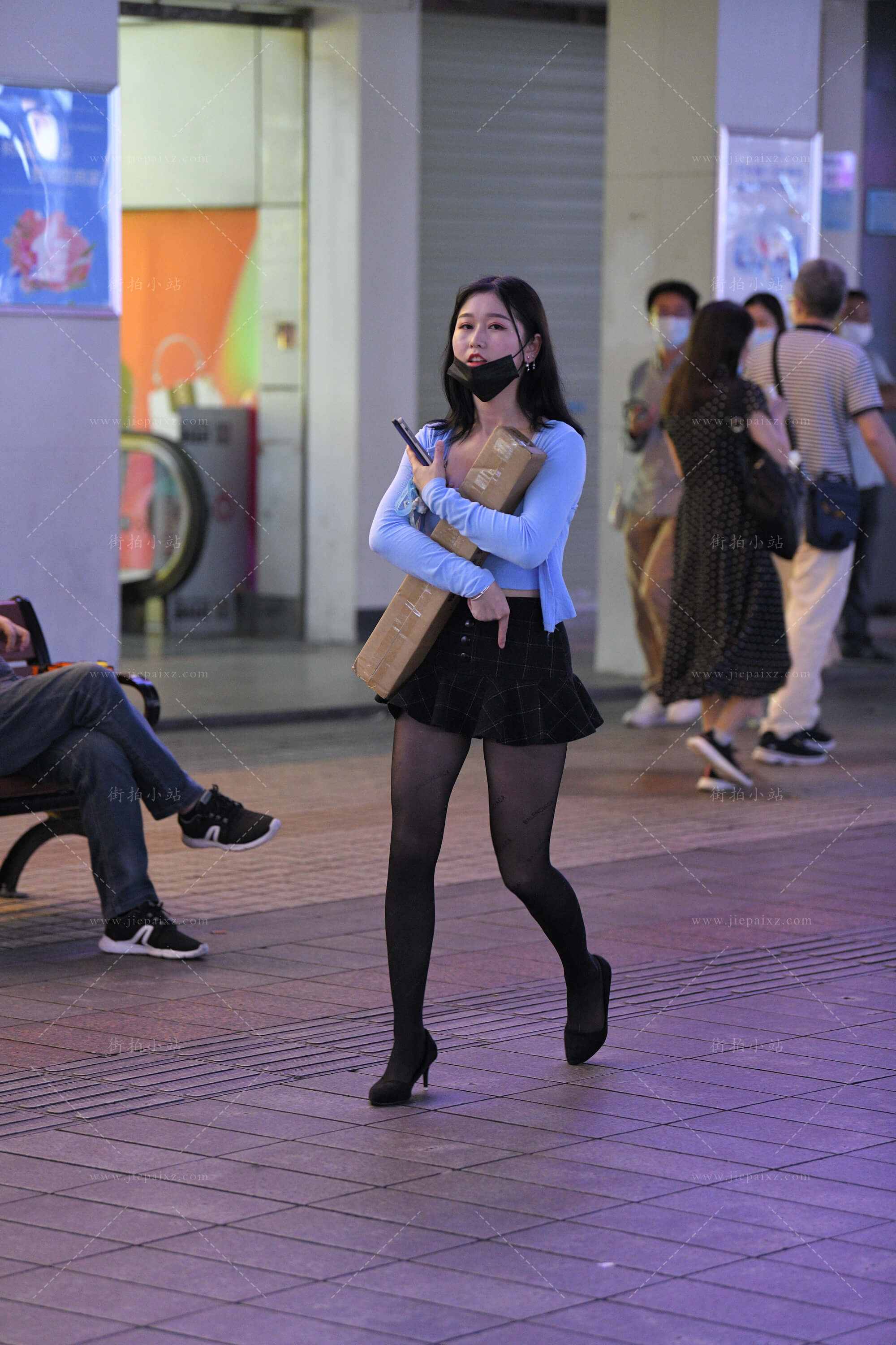 33714e3uyol1wyye.jpg