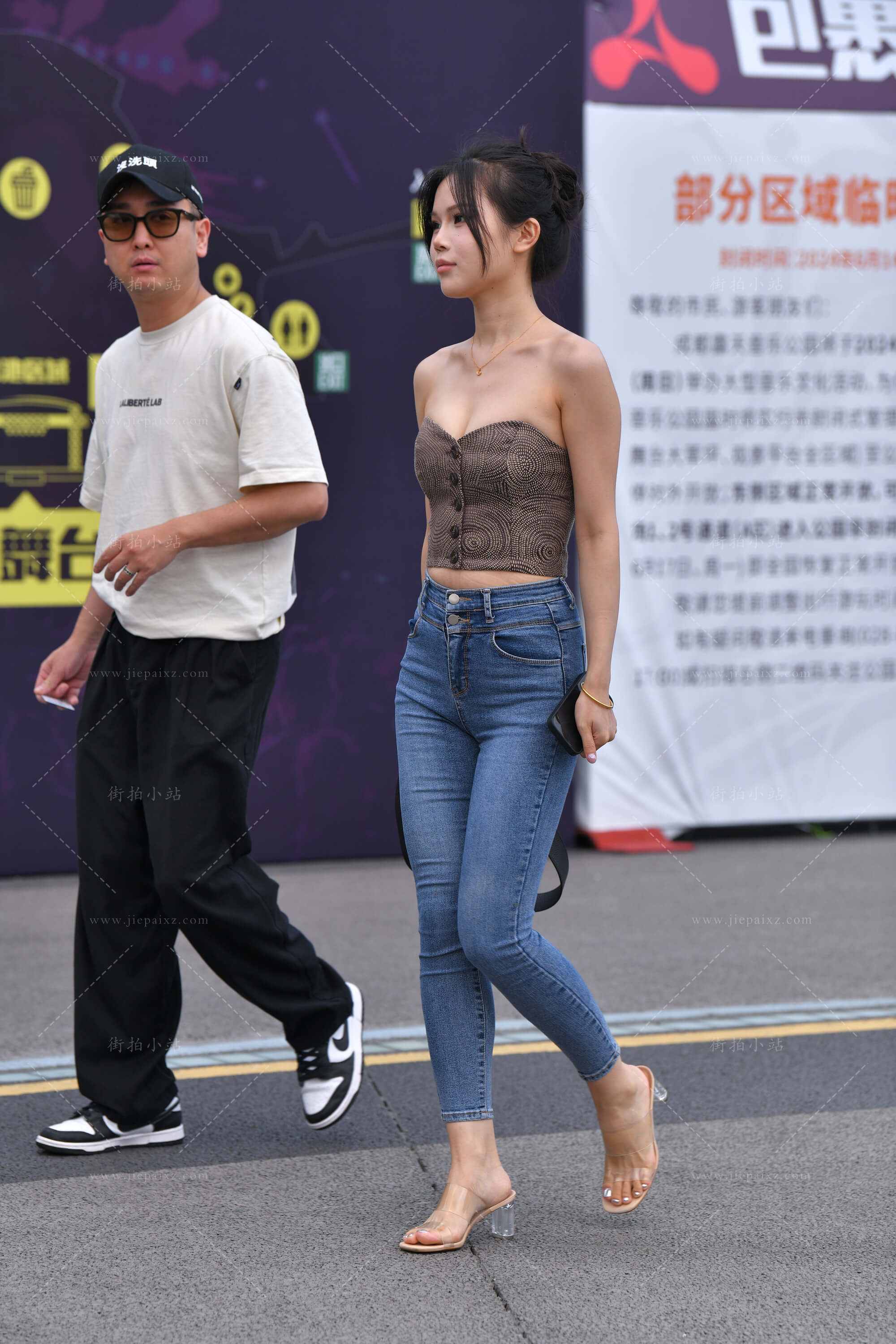 3285135dwoo3cmgb.jpg