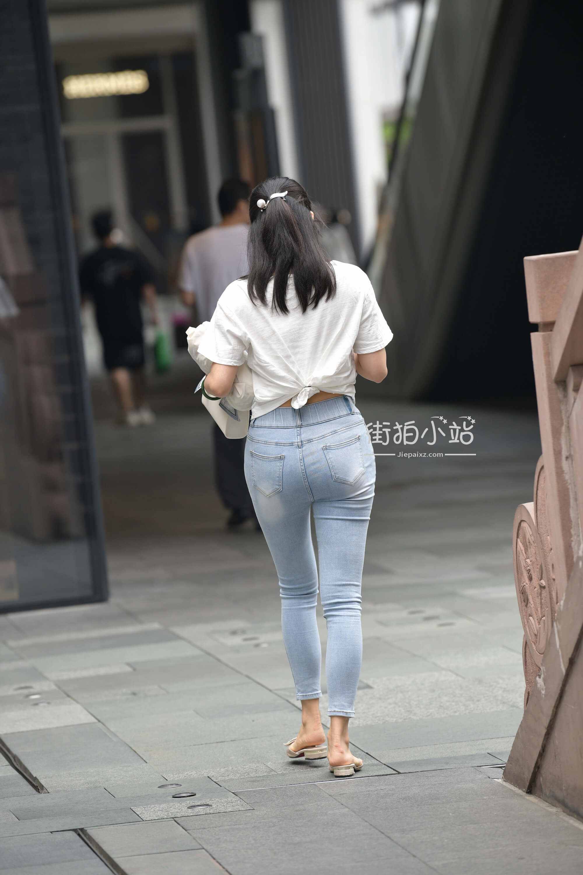 32194iywwsp33tpc.jpg