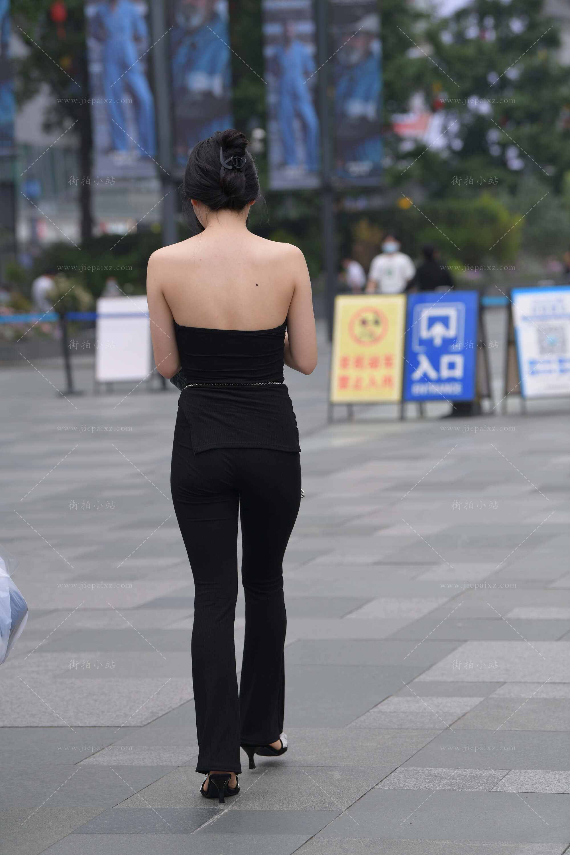 332651looxkkpshi.jpg
