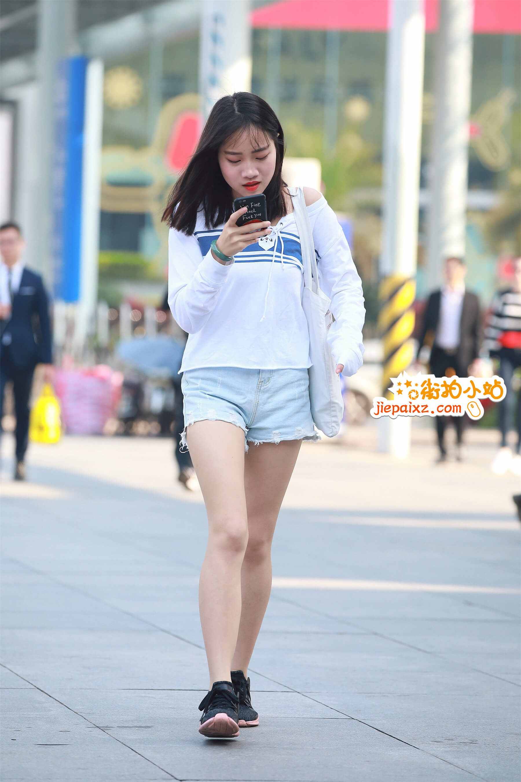 17485p2pr10s3cue.jpg