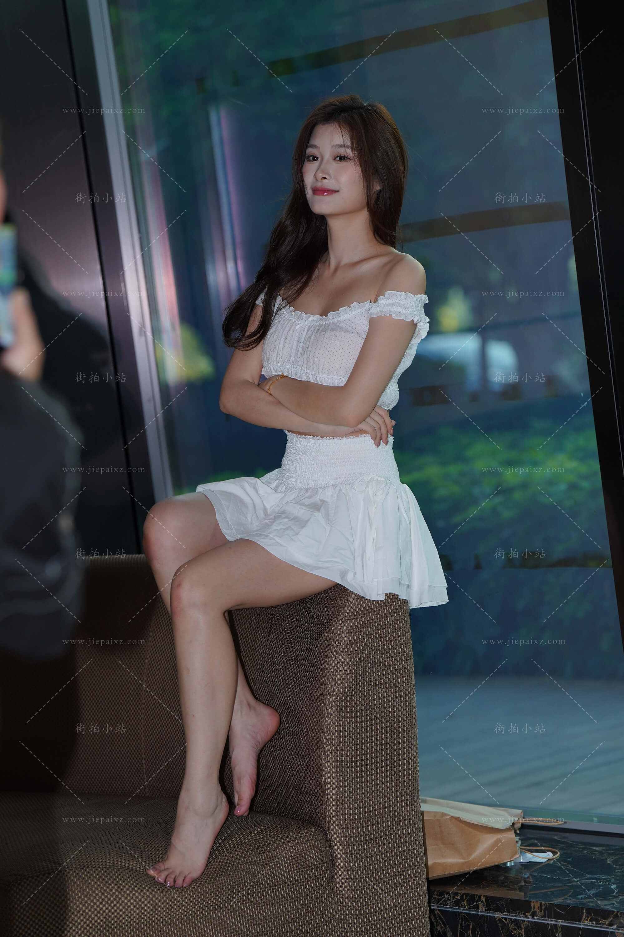 32623snnczgvmdbu.jpg