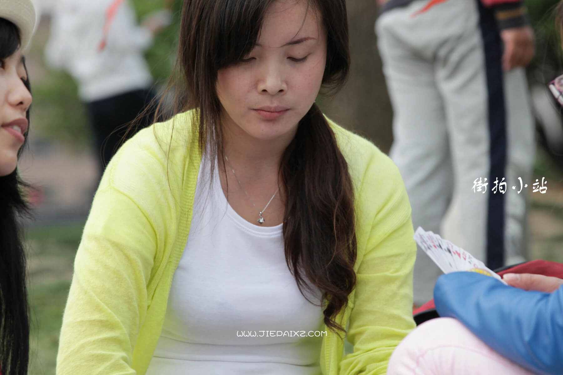 9491iwmku4ccj41.jpg