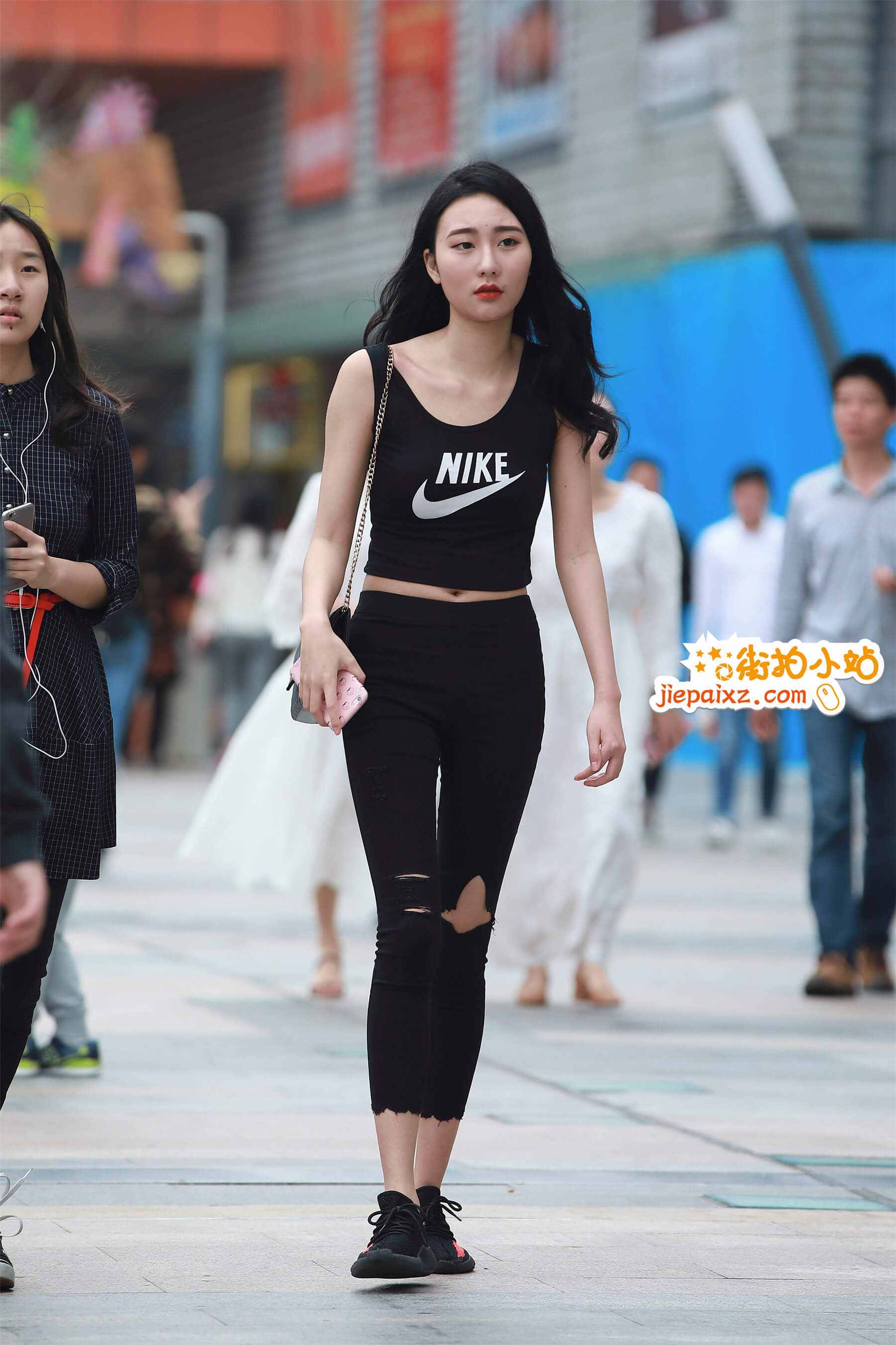 190803d3u0pd04dh.jpg
