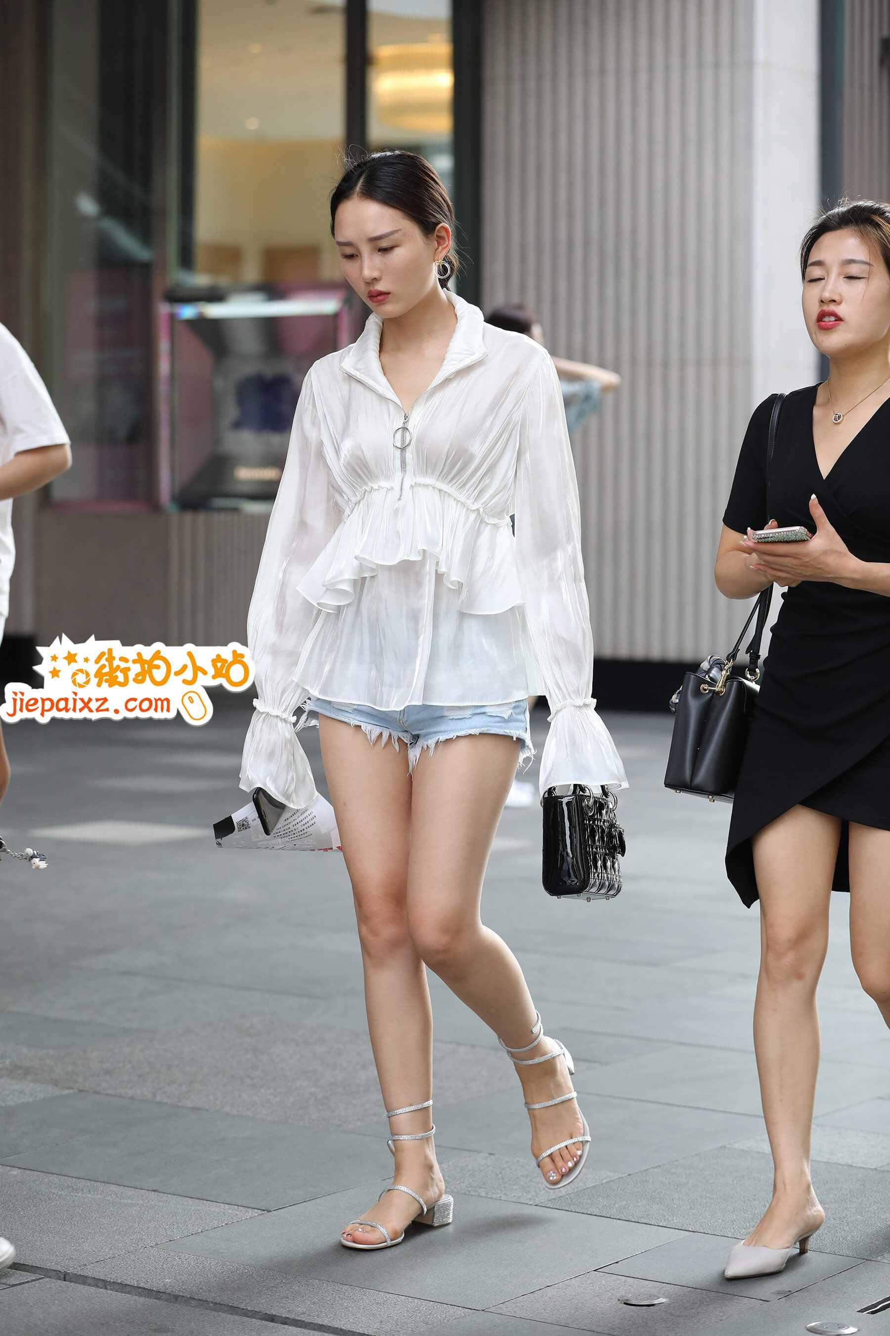 20147p3vkzgsgo52.jpg