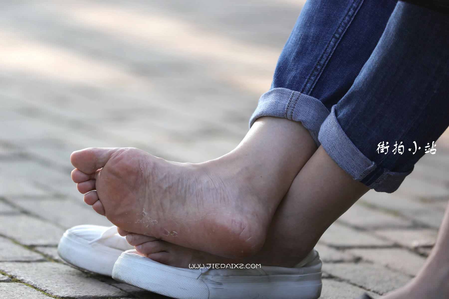 171160543tu4ag1z.jpg