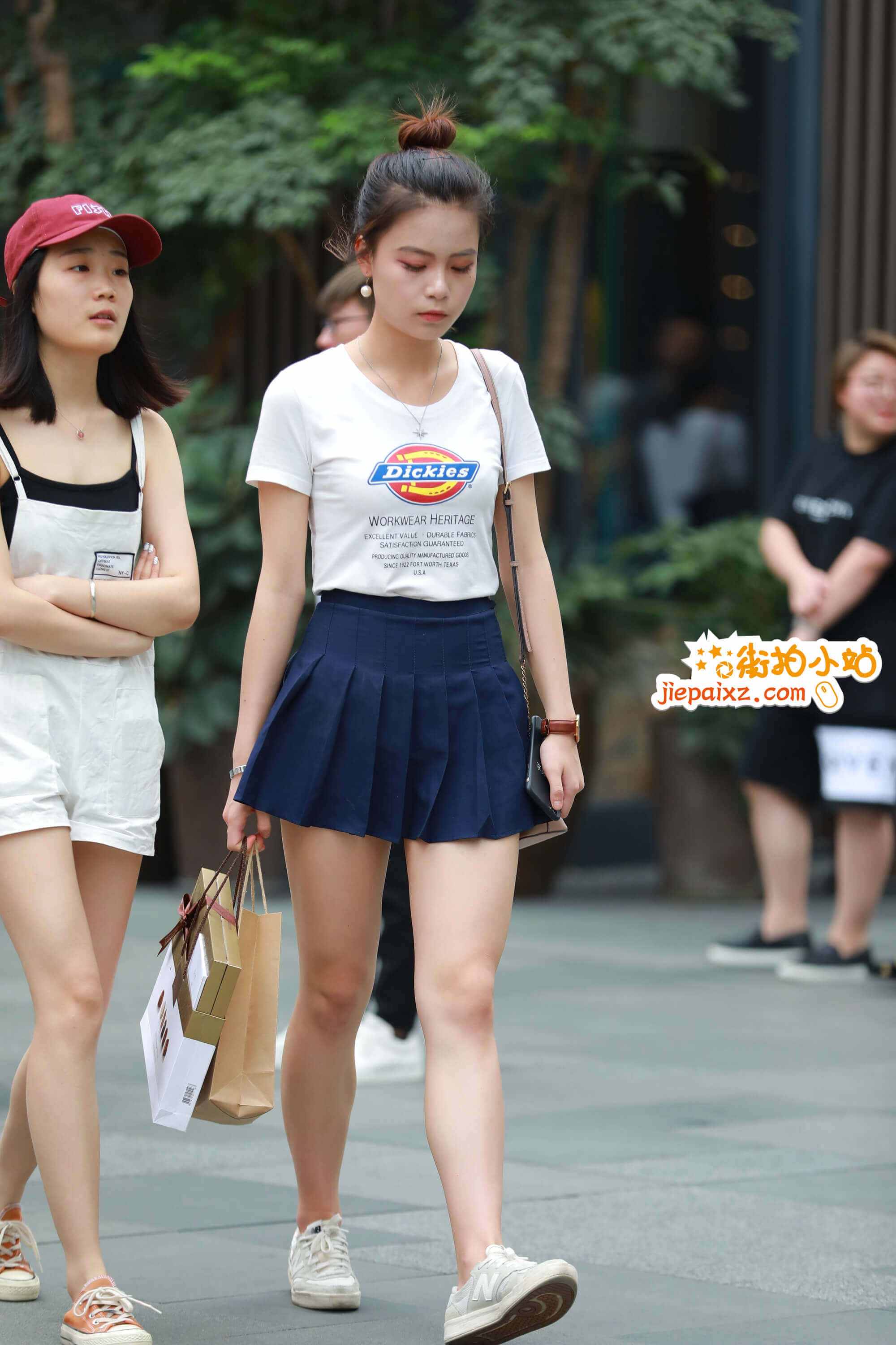 20119nuwx1osb4v0.jpg