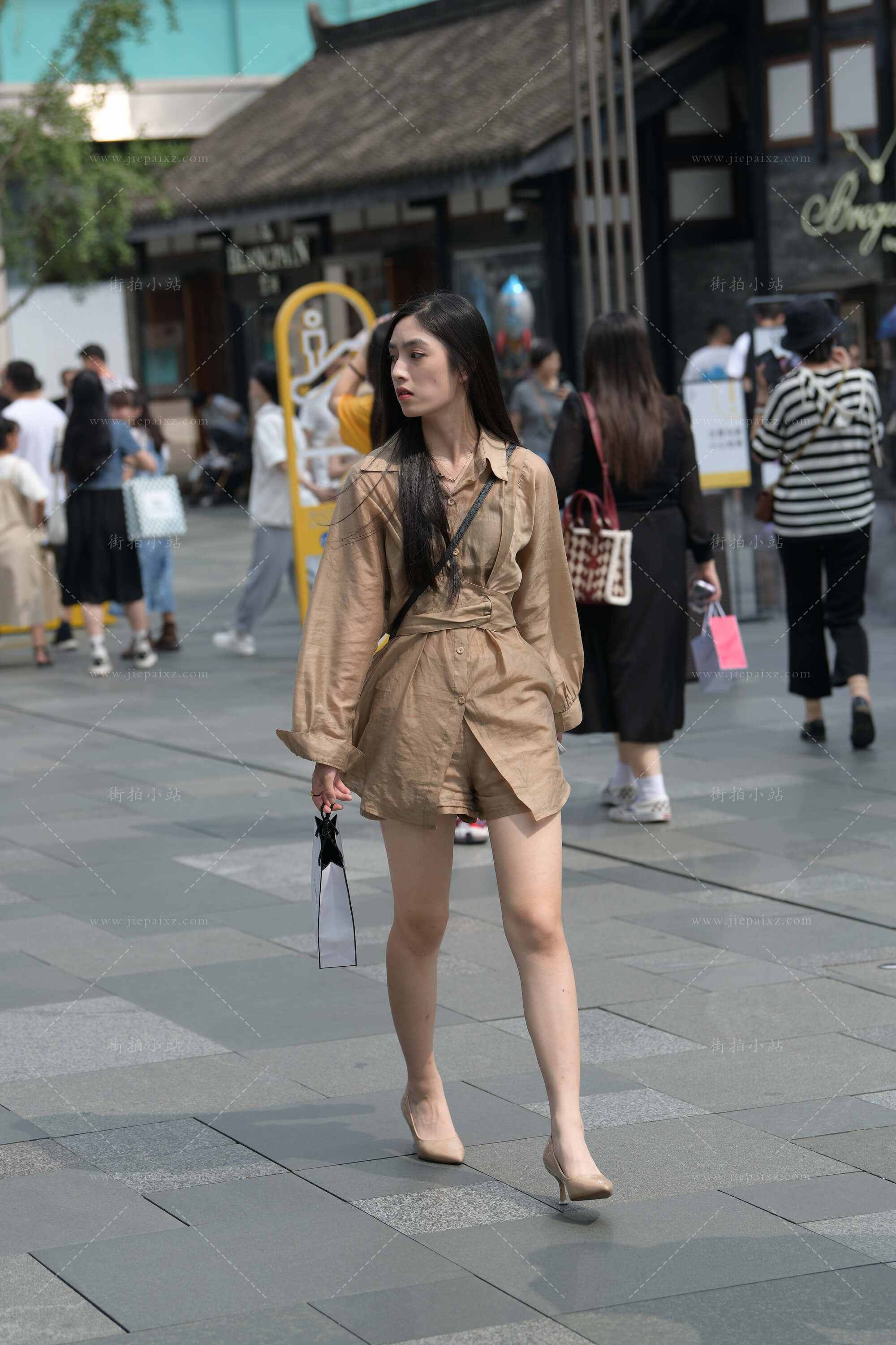 3317431trzhknn1n.jpg